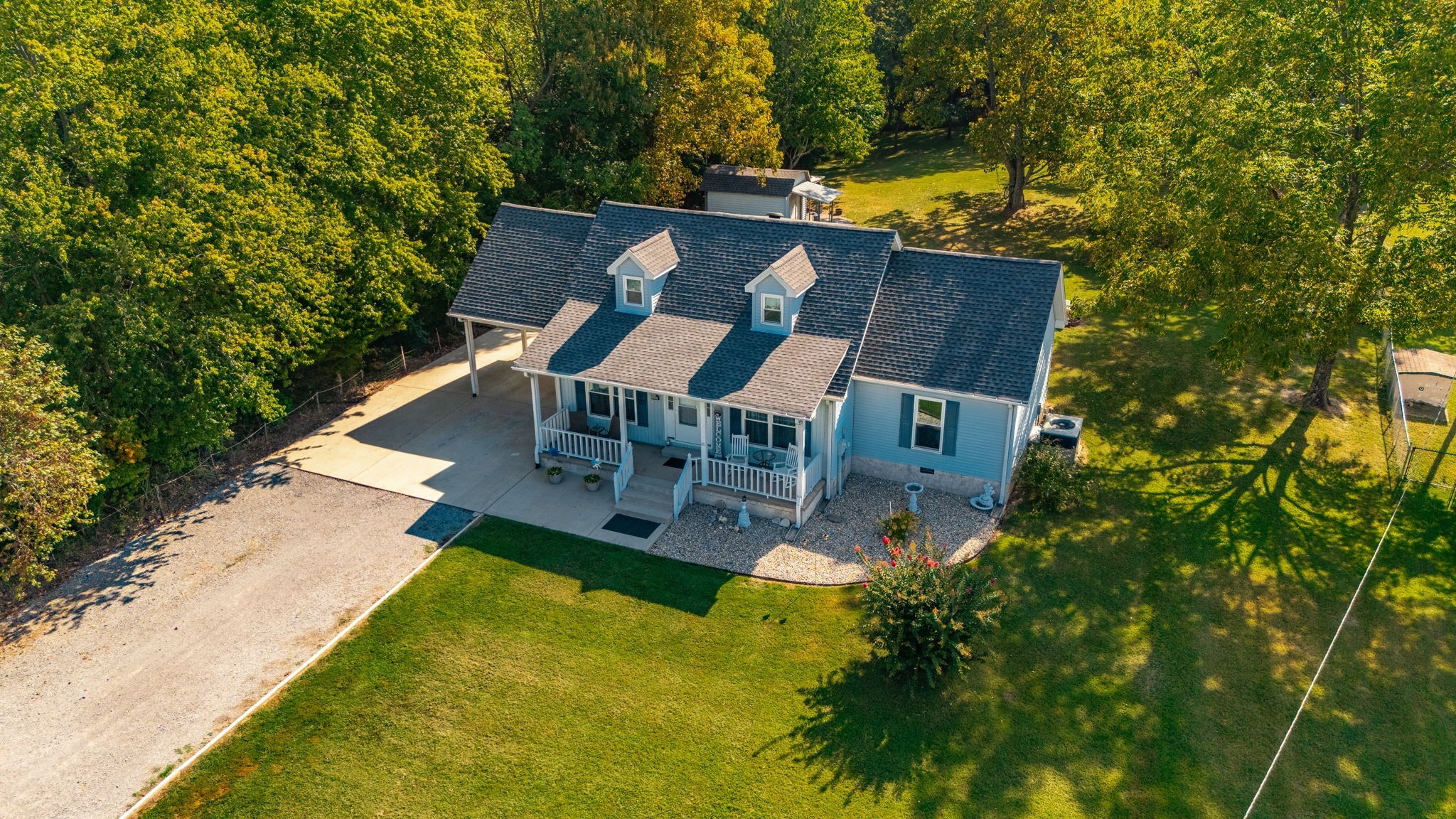 305 Paul Thompson Rd — photo