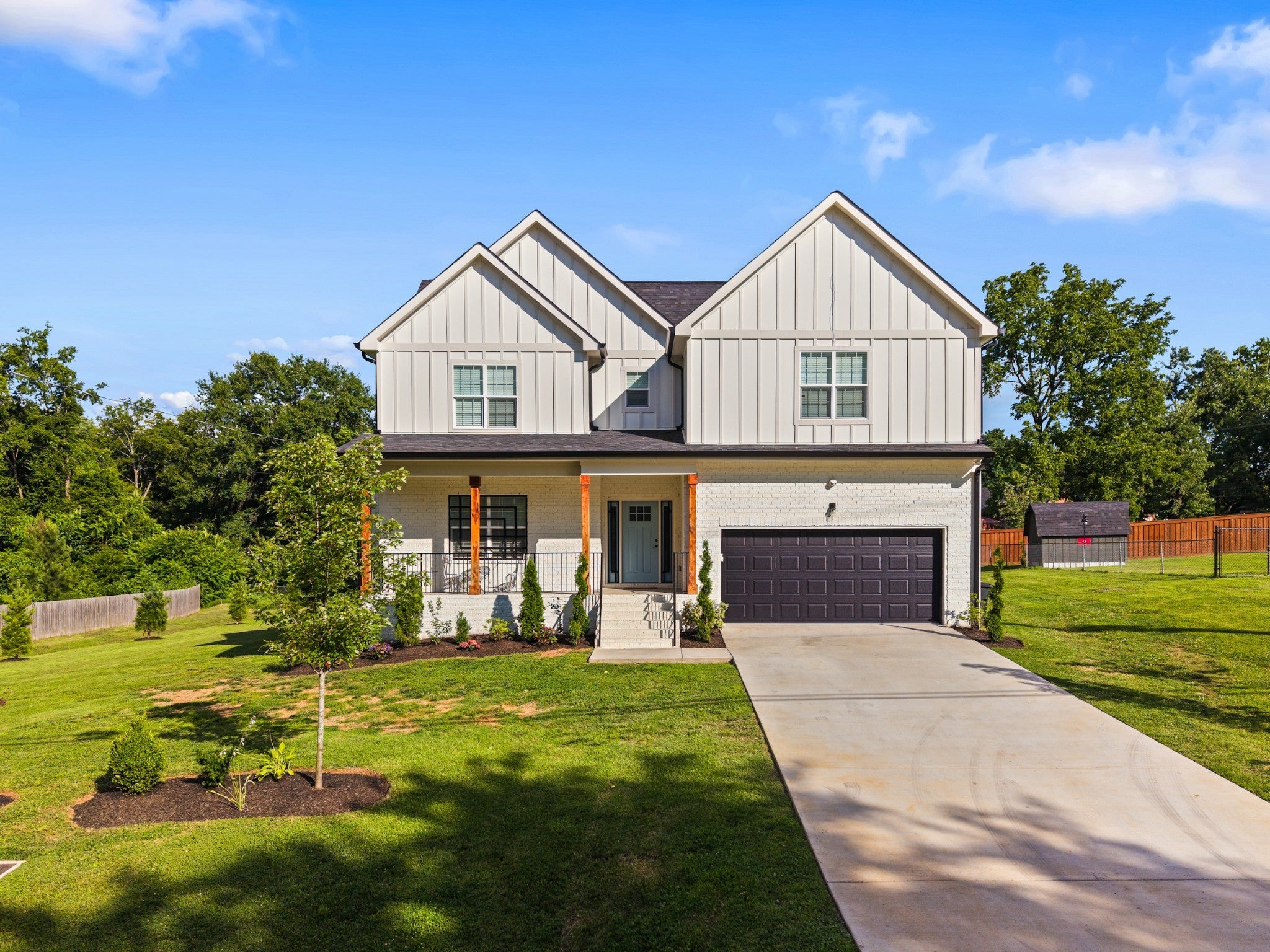 3406 Lallemand Dr — photo