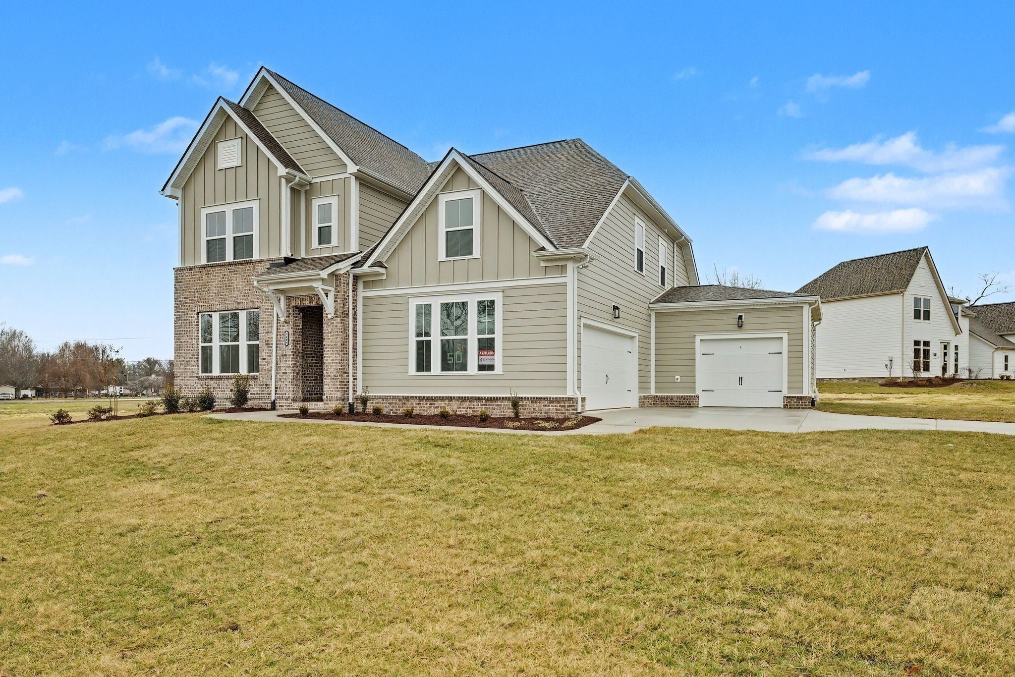 7404 Legends Way — photo