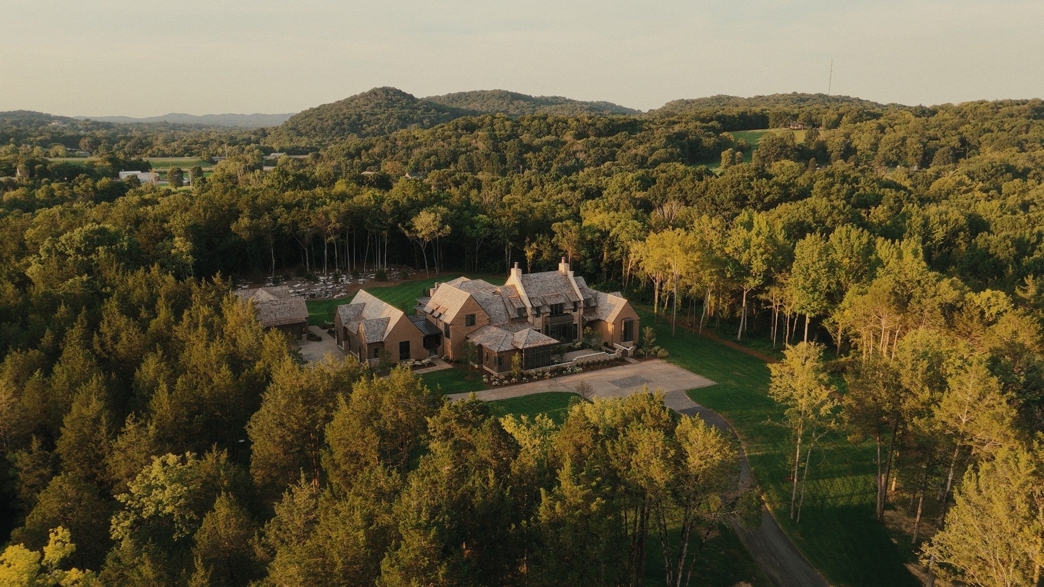 4616 Bennett Hollow Rd — photo