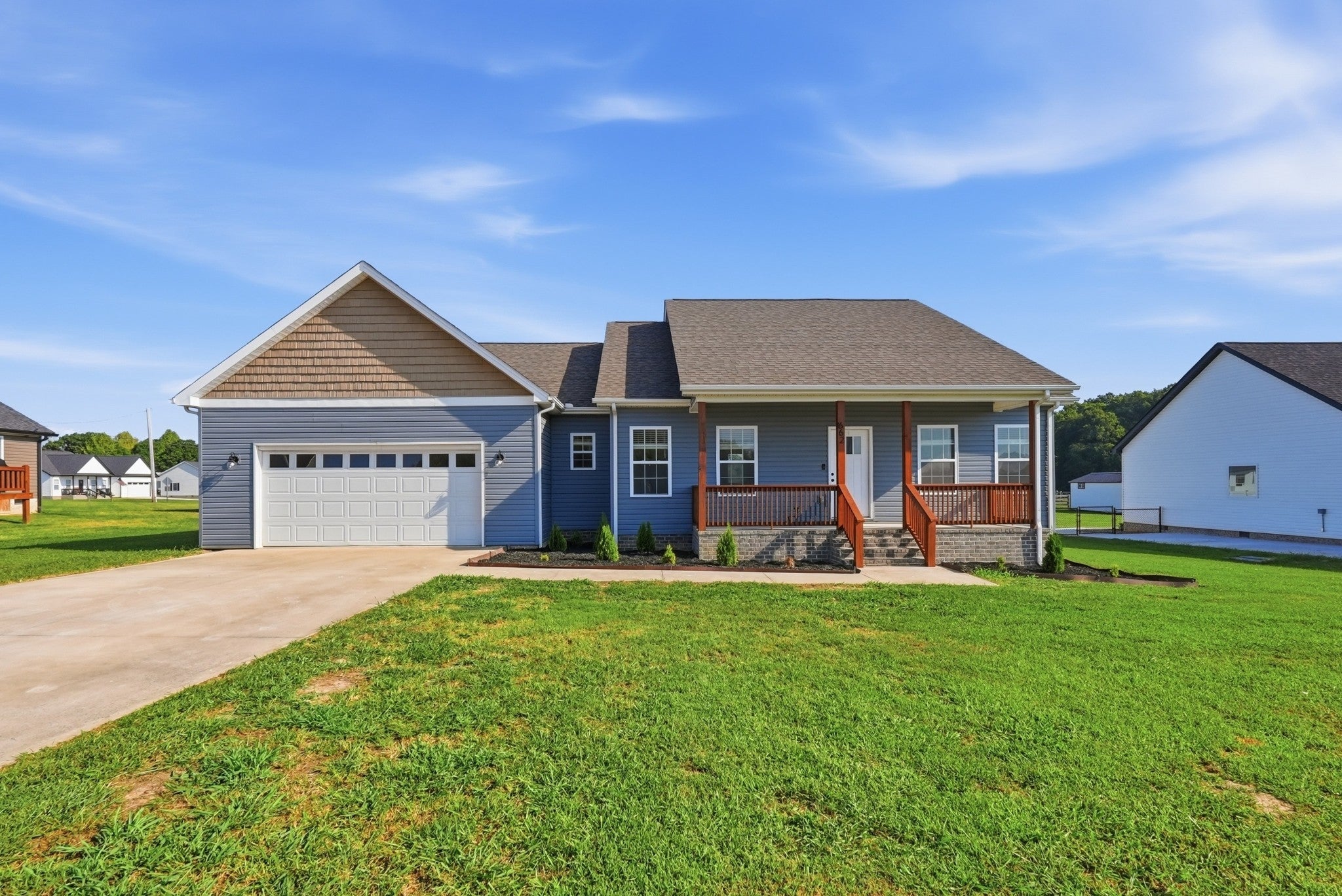 662 Clog Valley Dr — photo