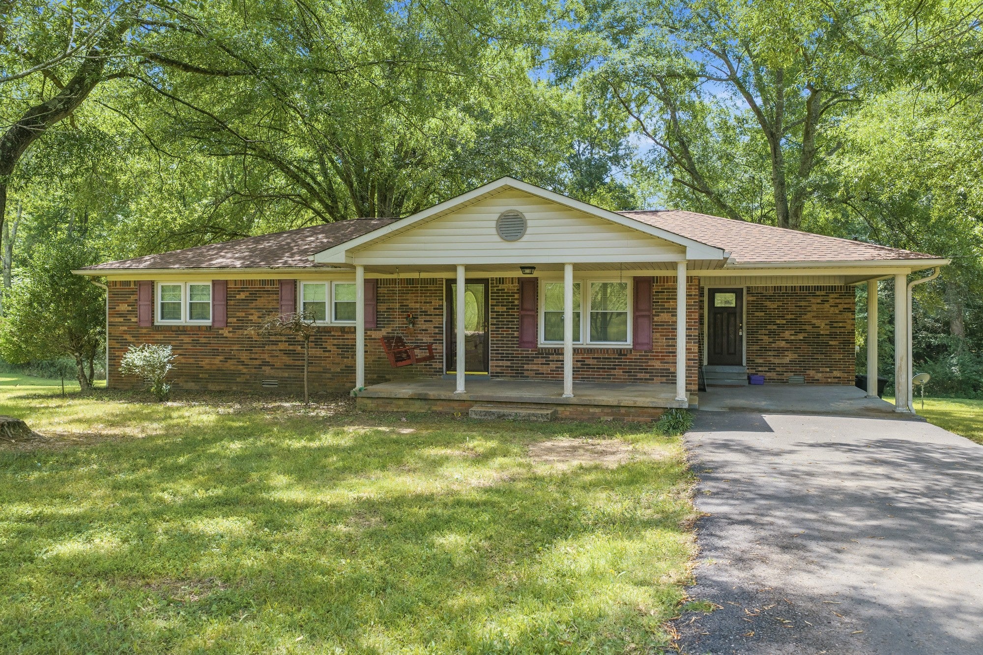 140 Butler Rd, Parsons, TN 38363 — photo 2