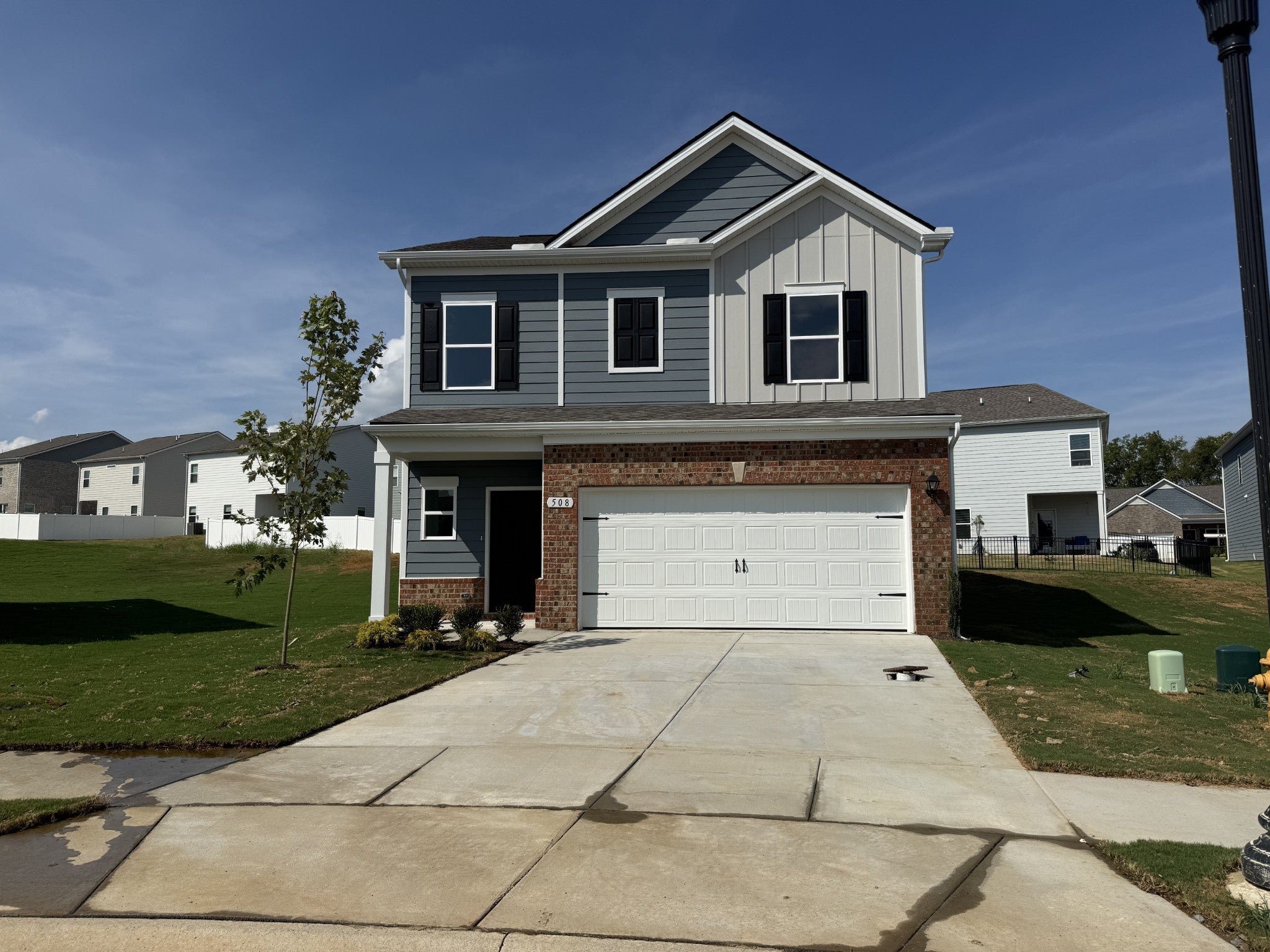 508 Coffee Ct — photo