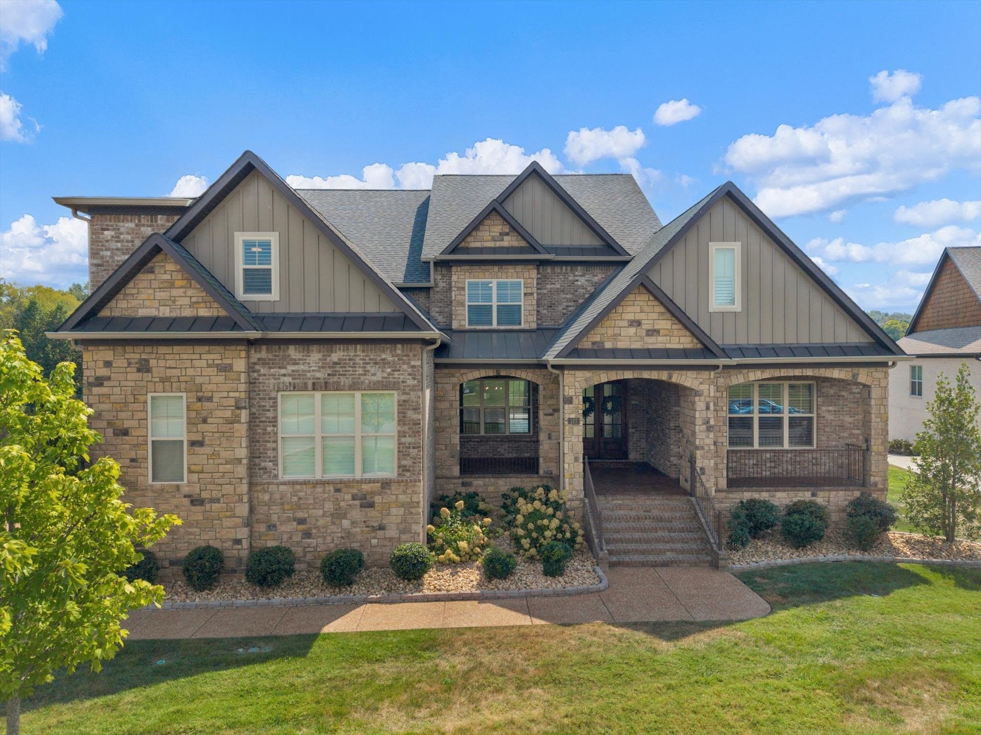 127 Kathryn Adele Ln — photo