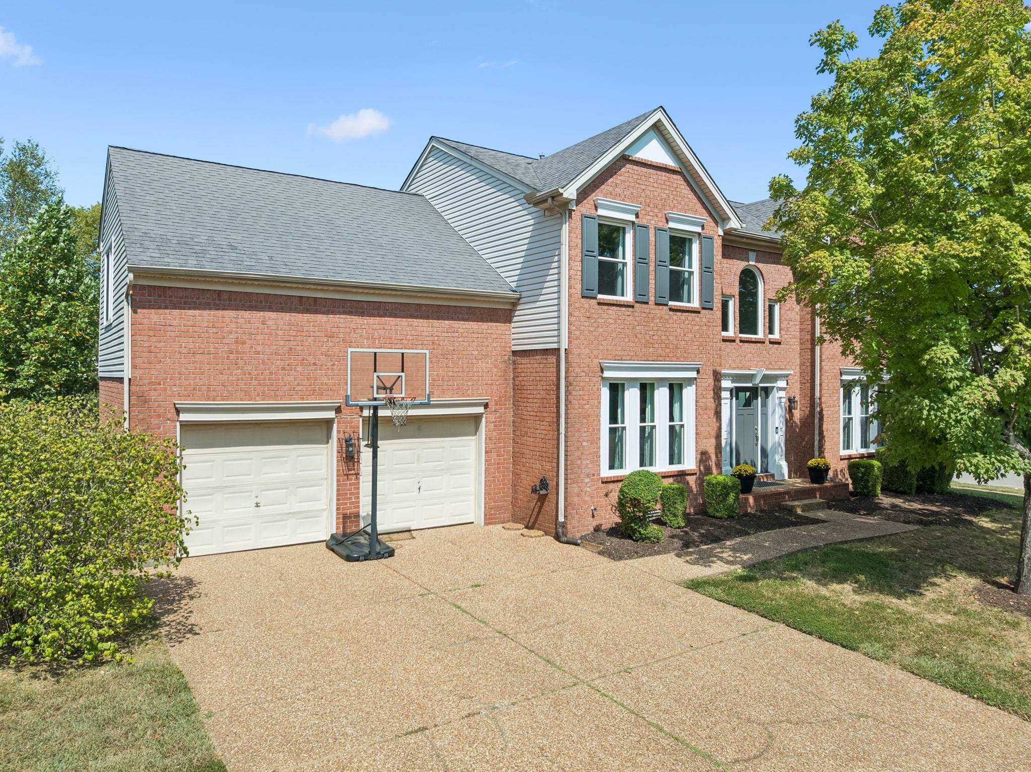 317 Millhouse Dr — photo