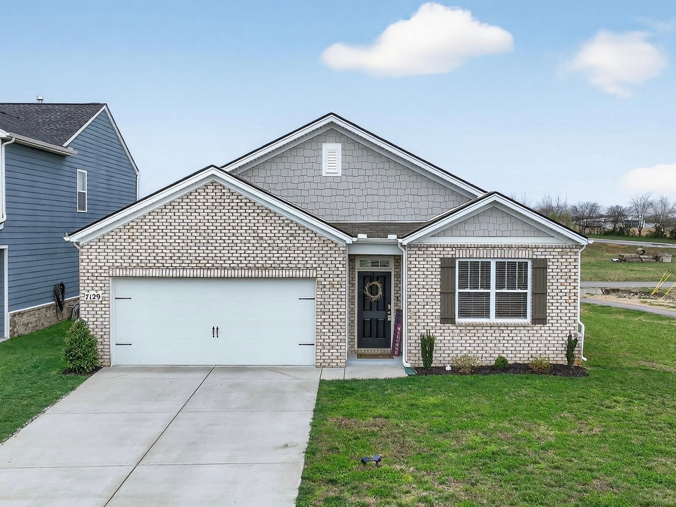 7129 Sunny Parks Dr — photo