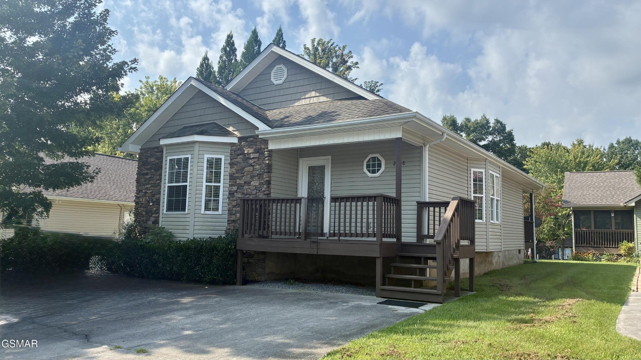 2708 Cobblestone Drive — photo