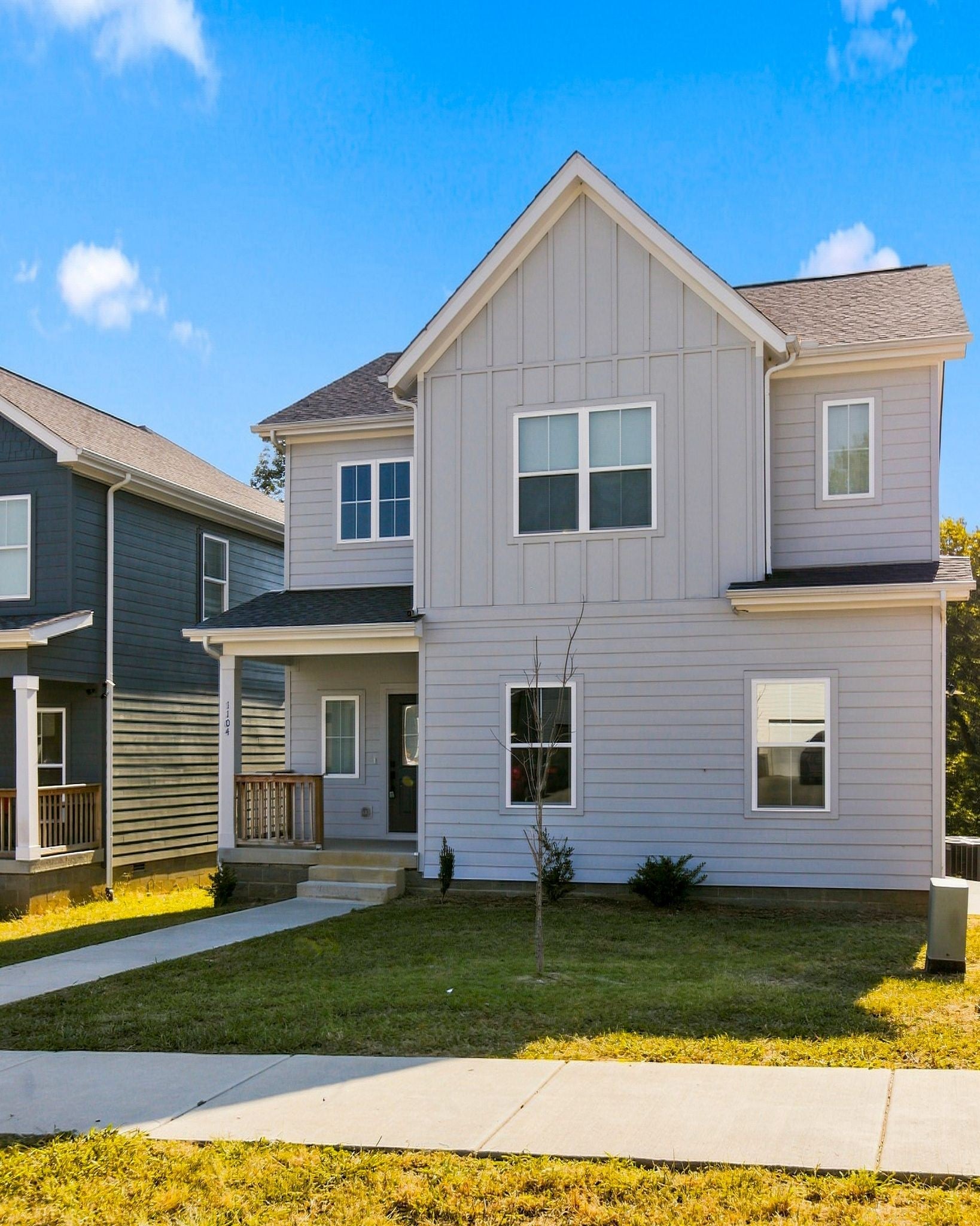 1104 Alcove Way — photo
