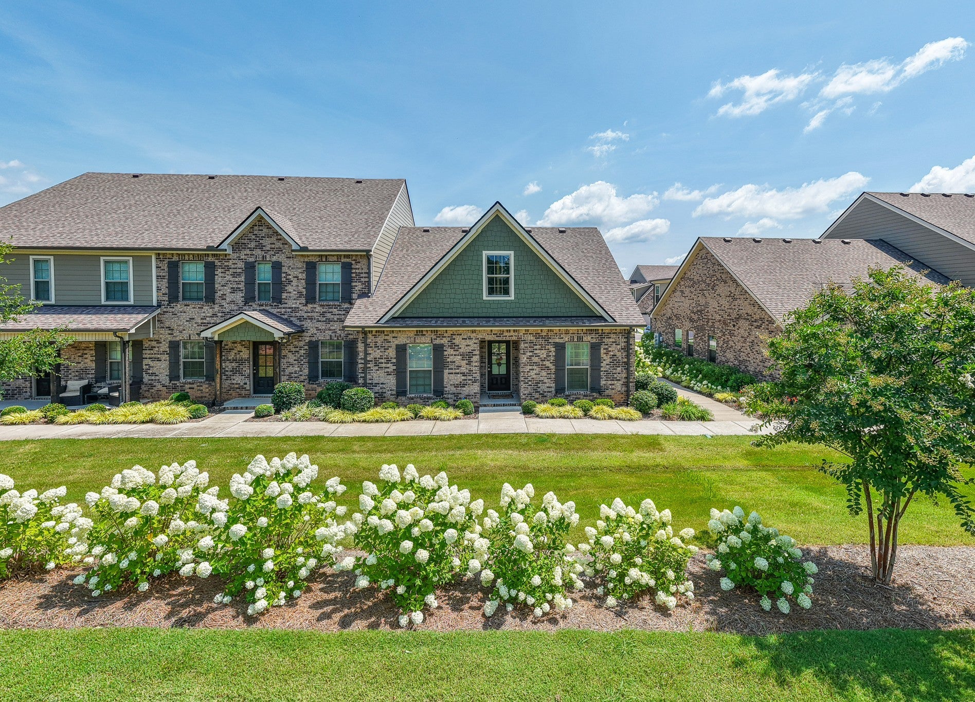 5610 Maples Retreat Dr — photo