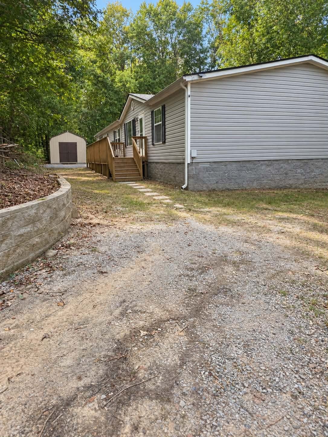 1185 Raney Hill Rd — photo