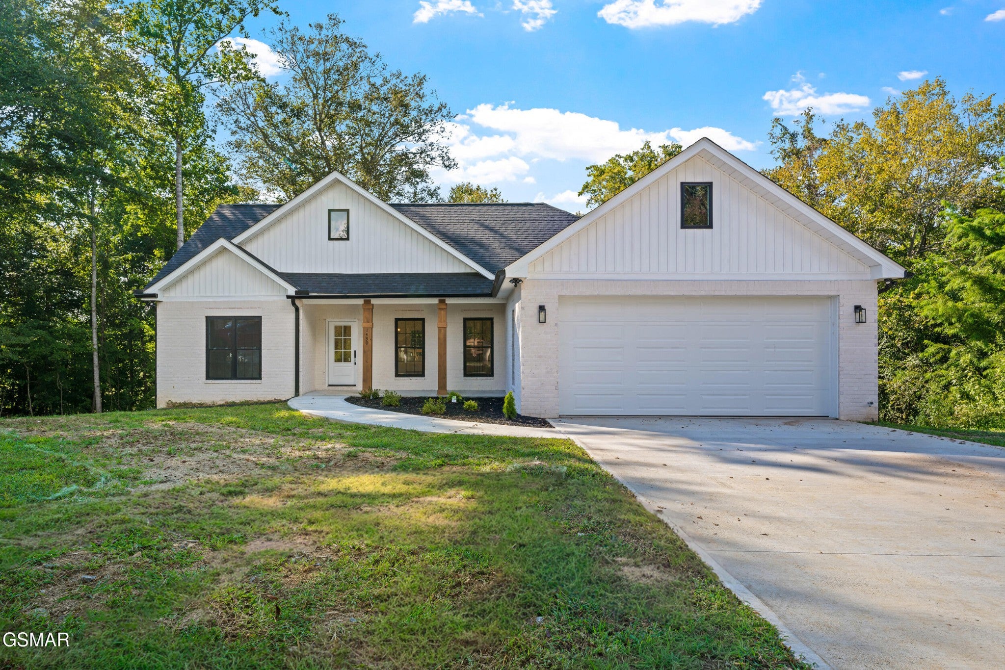 1430 Beechtop Lane — photo