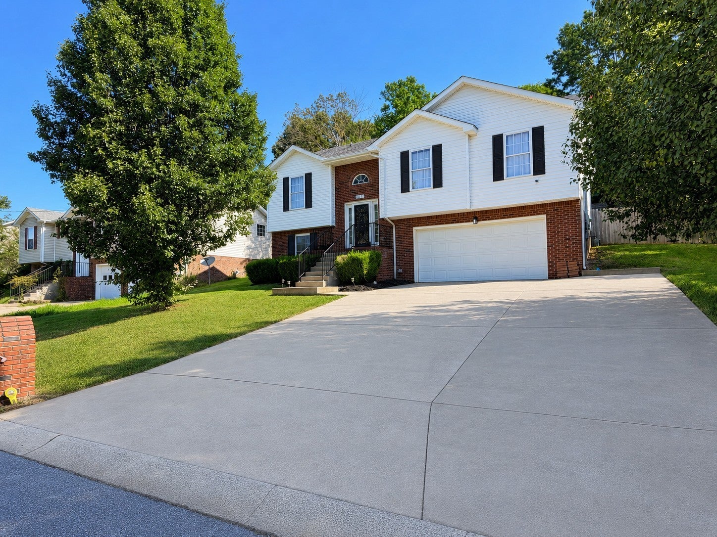 1023 Hedge Apple Dr — photo