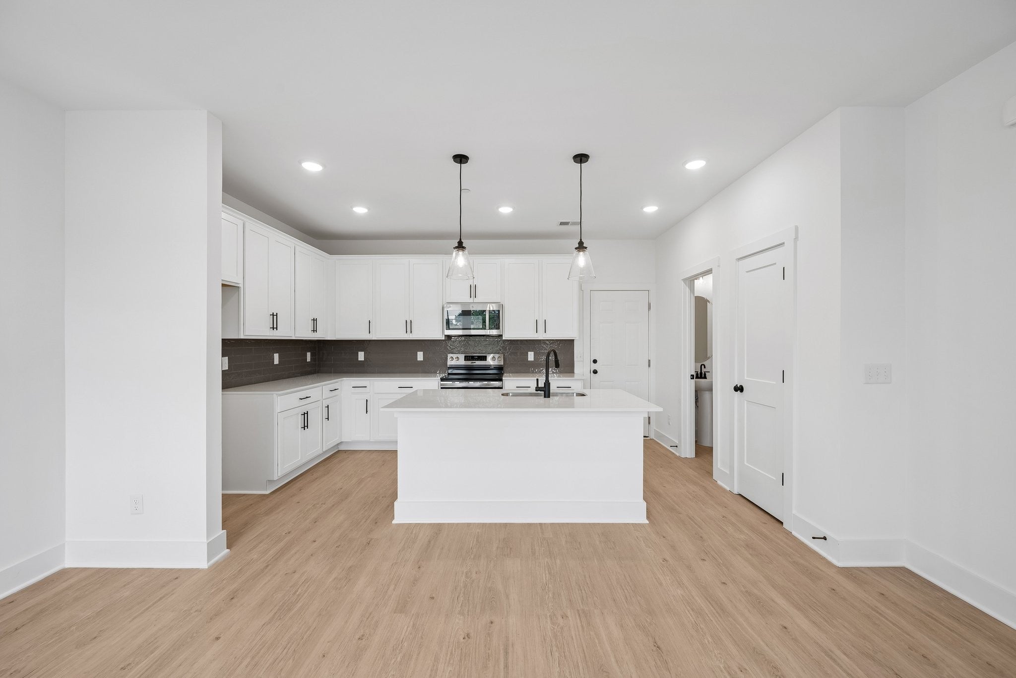 2597 Peaceful Valley Dr — photo