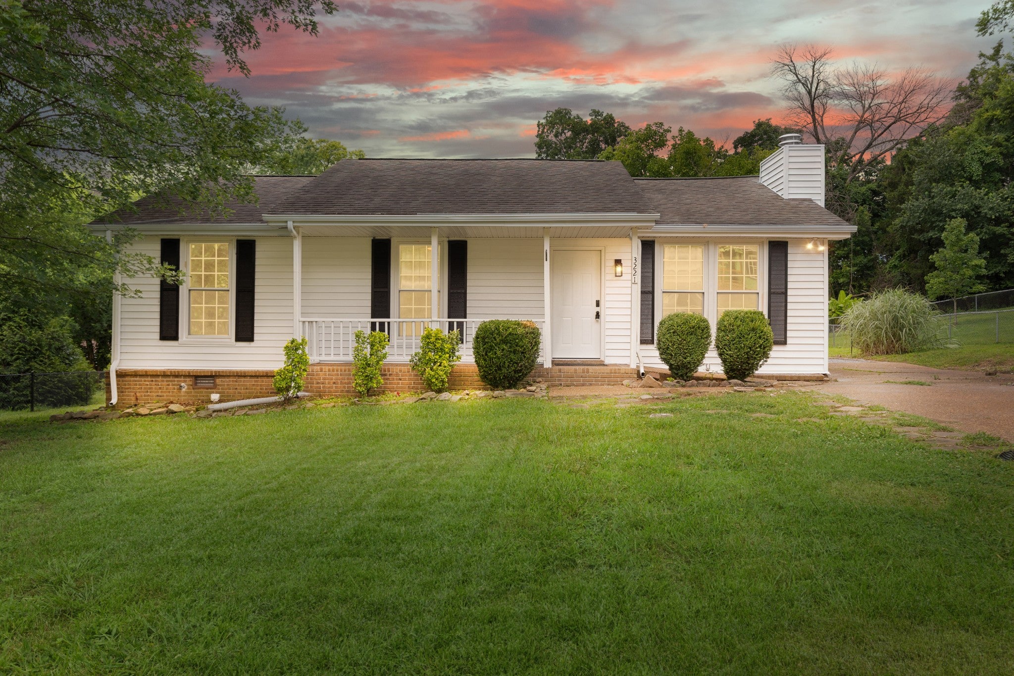 3221 Cedar Ridge Rd — photo