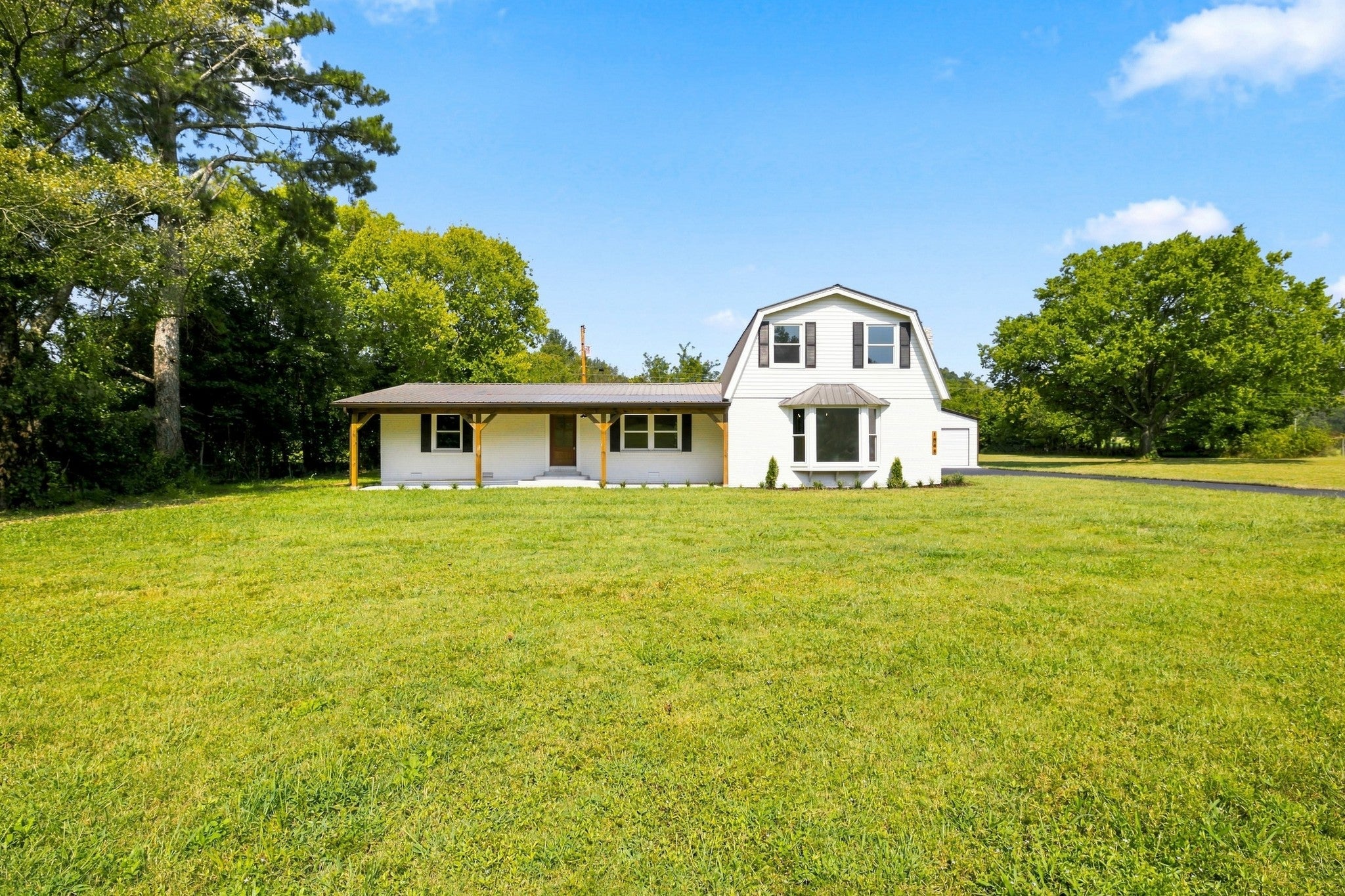 1548 Roy Sellers Rd — photo
