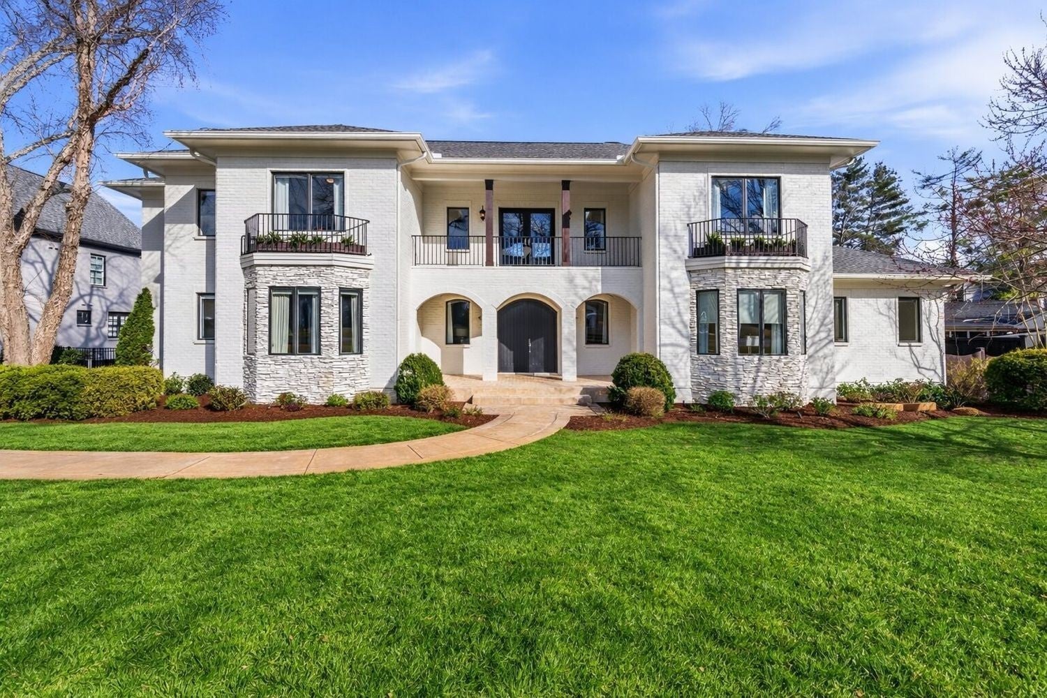 4016 Dorcas Dr — photo