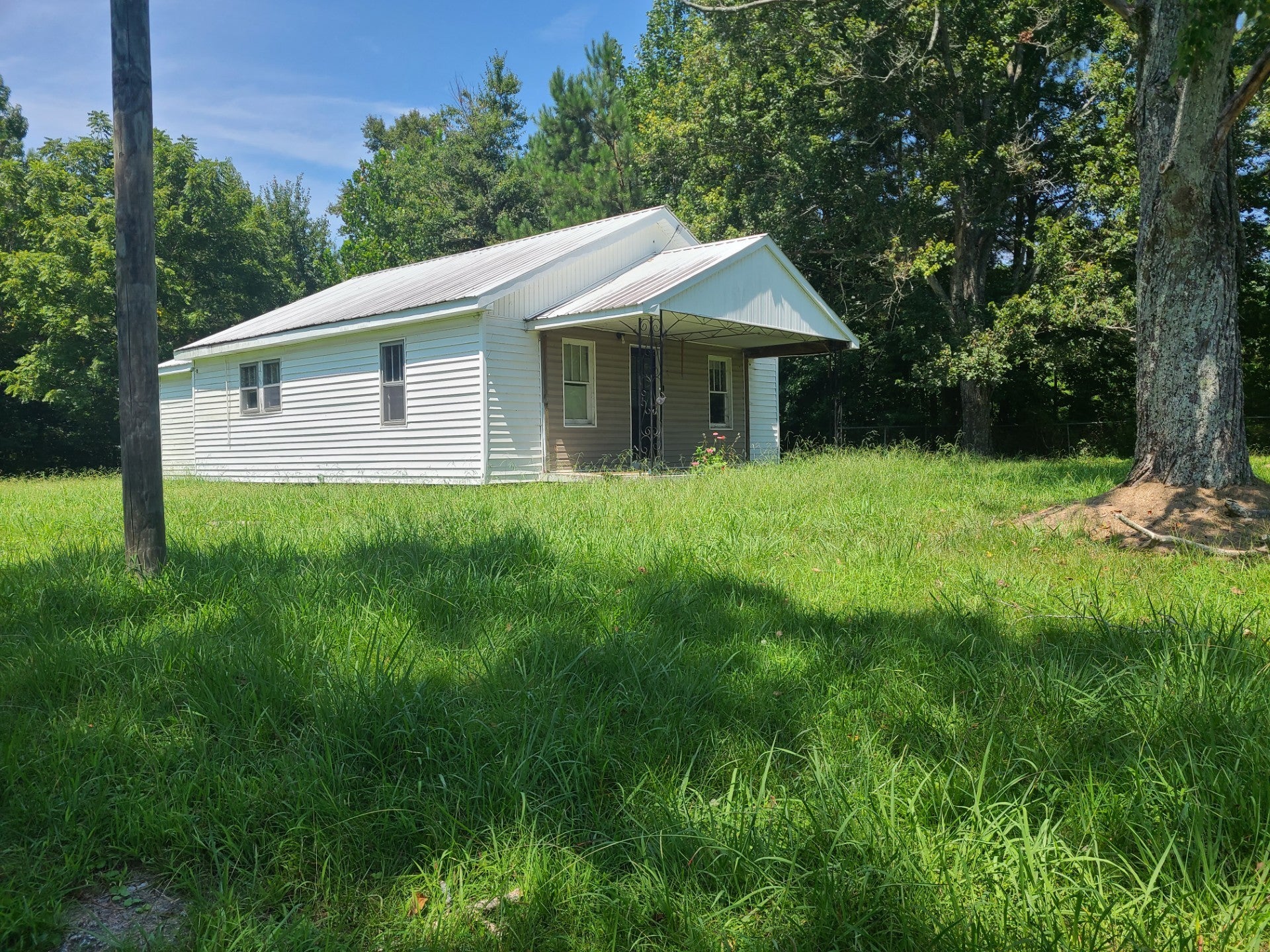 648 Hunt Road SE — photo