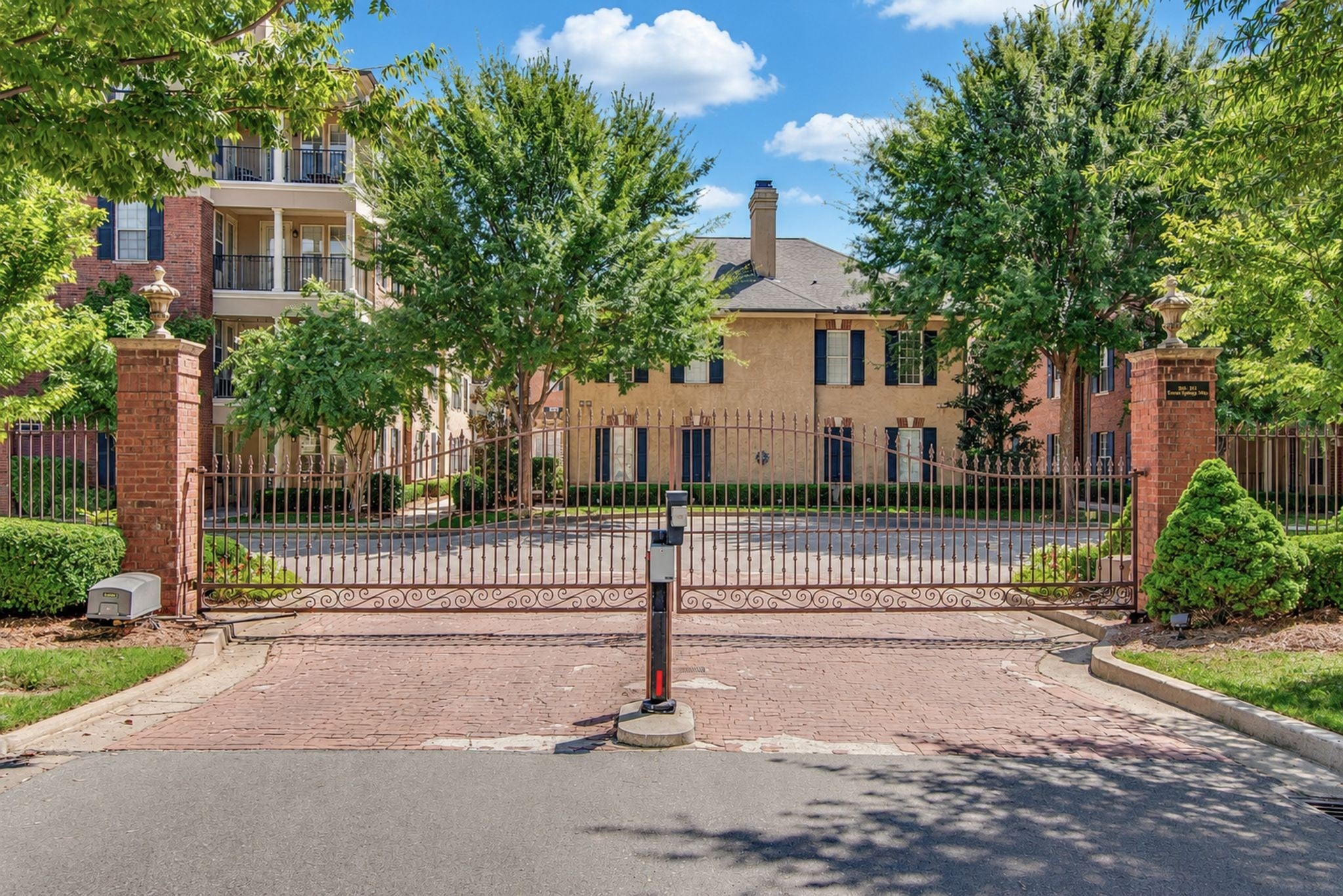 307 Seven Springs Way 102 — photo