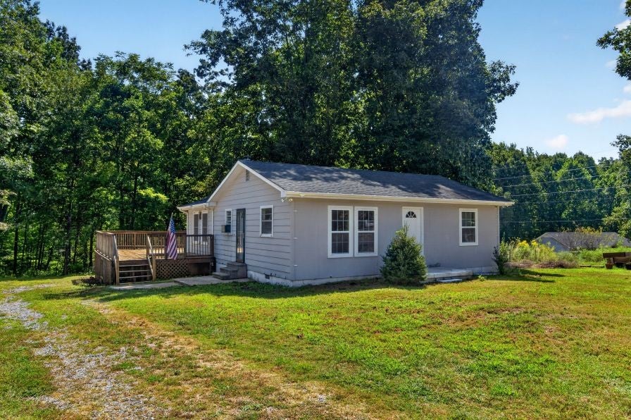 7313 Taylor Rd — photo