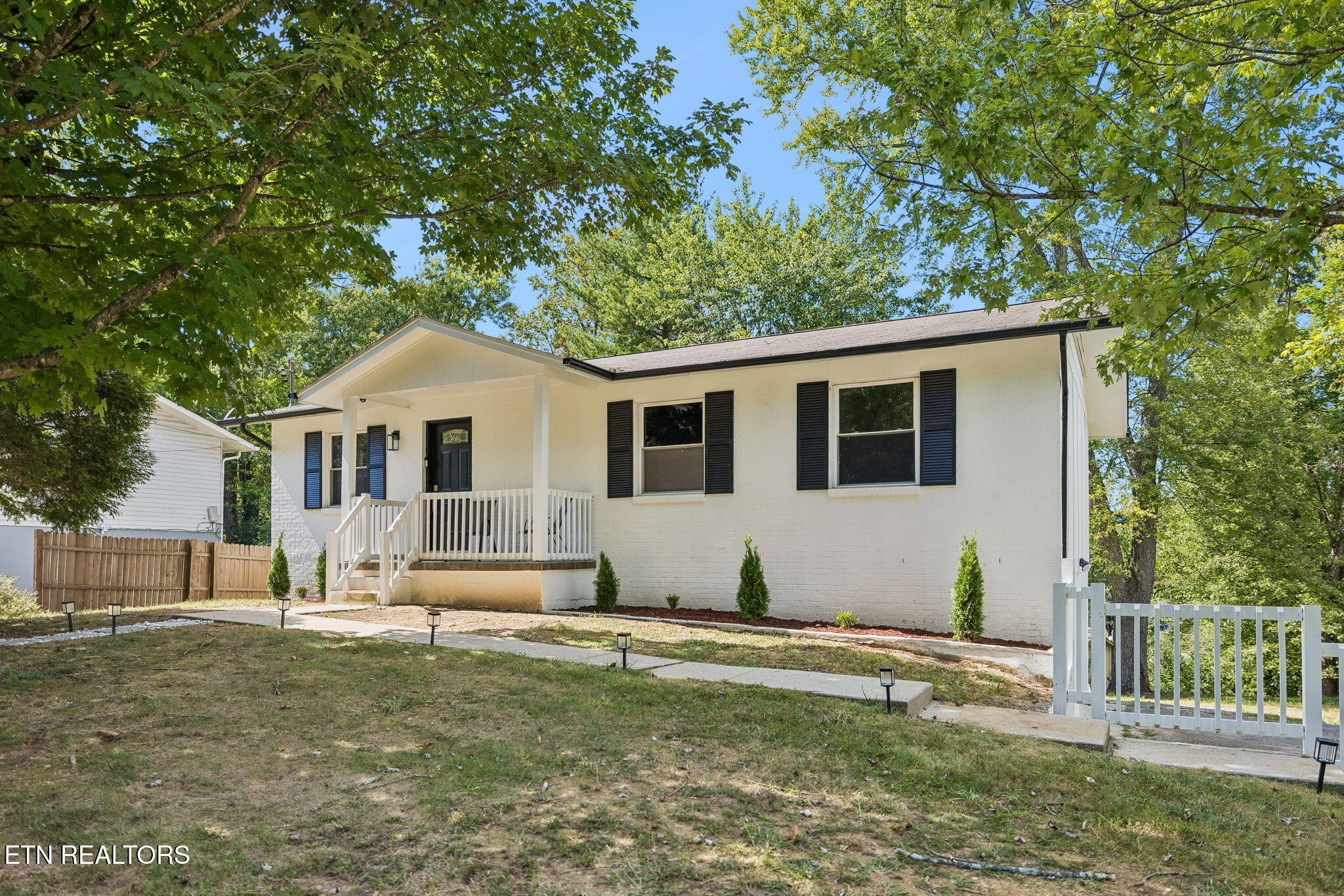 6409 Shrewsbury Drive — photo