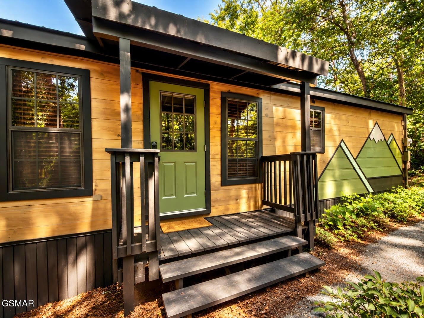 1107 Ridgefield Drive — photo
