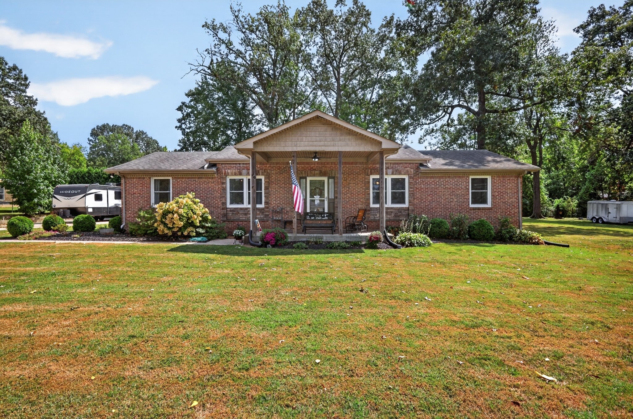 105 Hood Trl — photo
