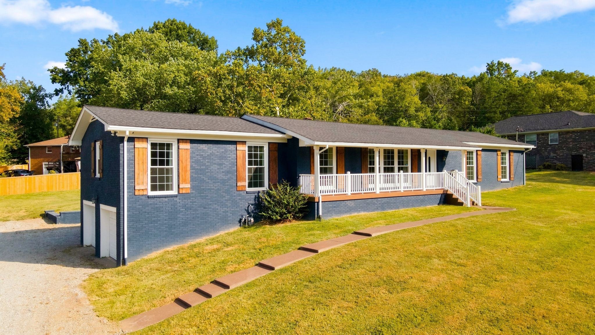 318 Harpeth Hills Dr — photo