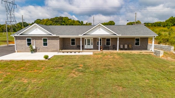 1385 Valley Home Rd — photo