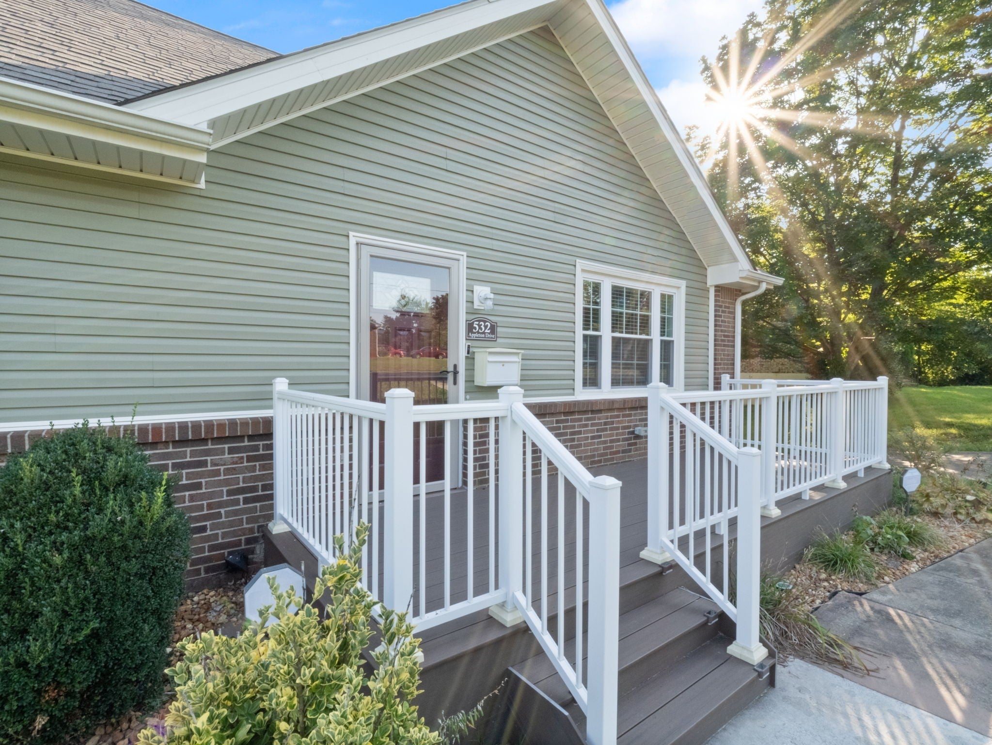 532 Appleton Dr — photo