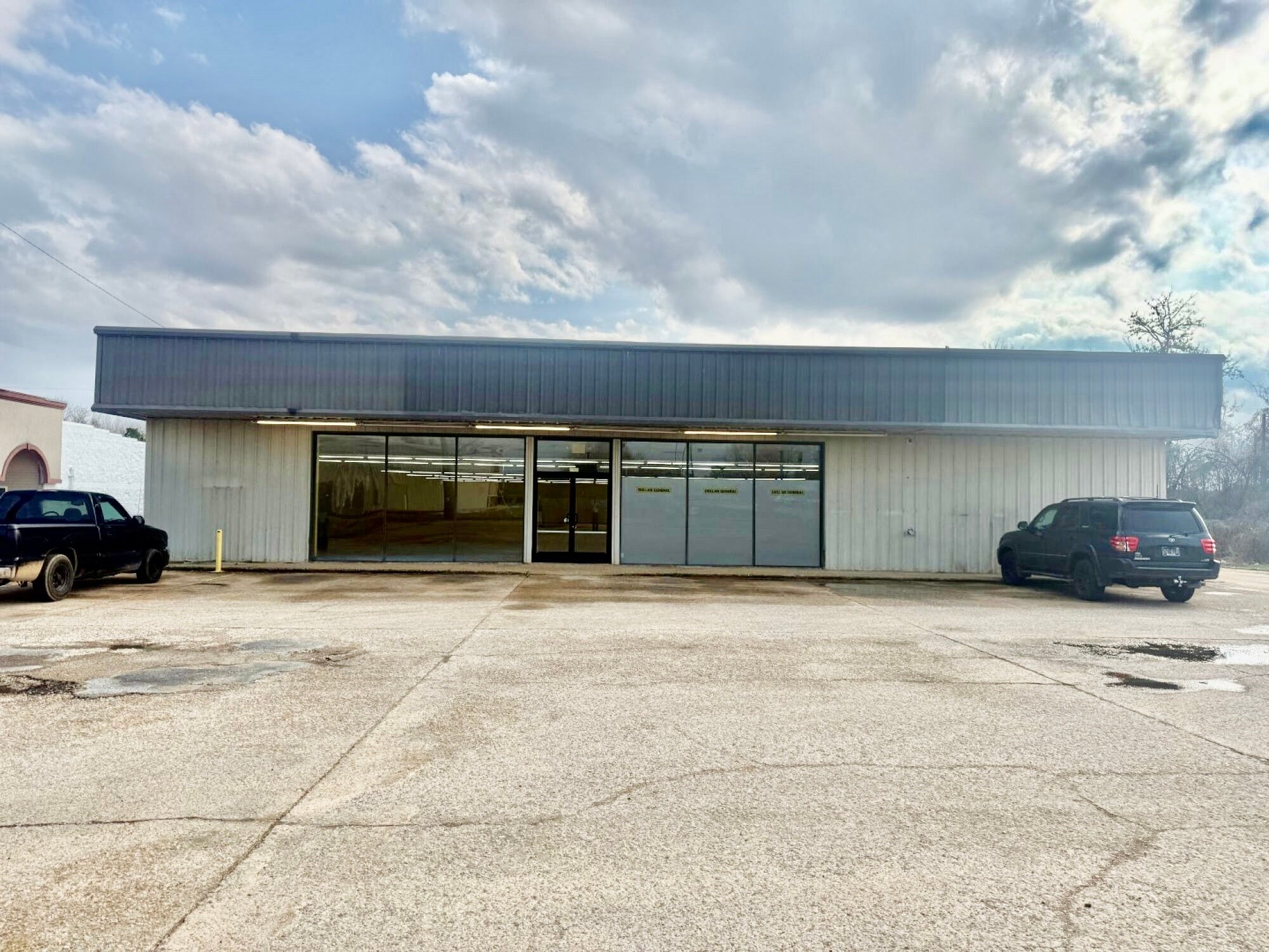 2050 US Highway 64 — photo