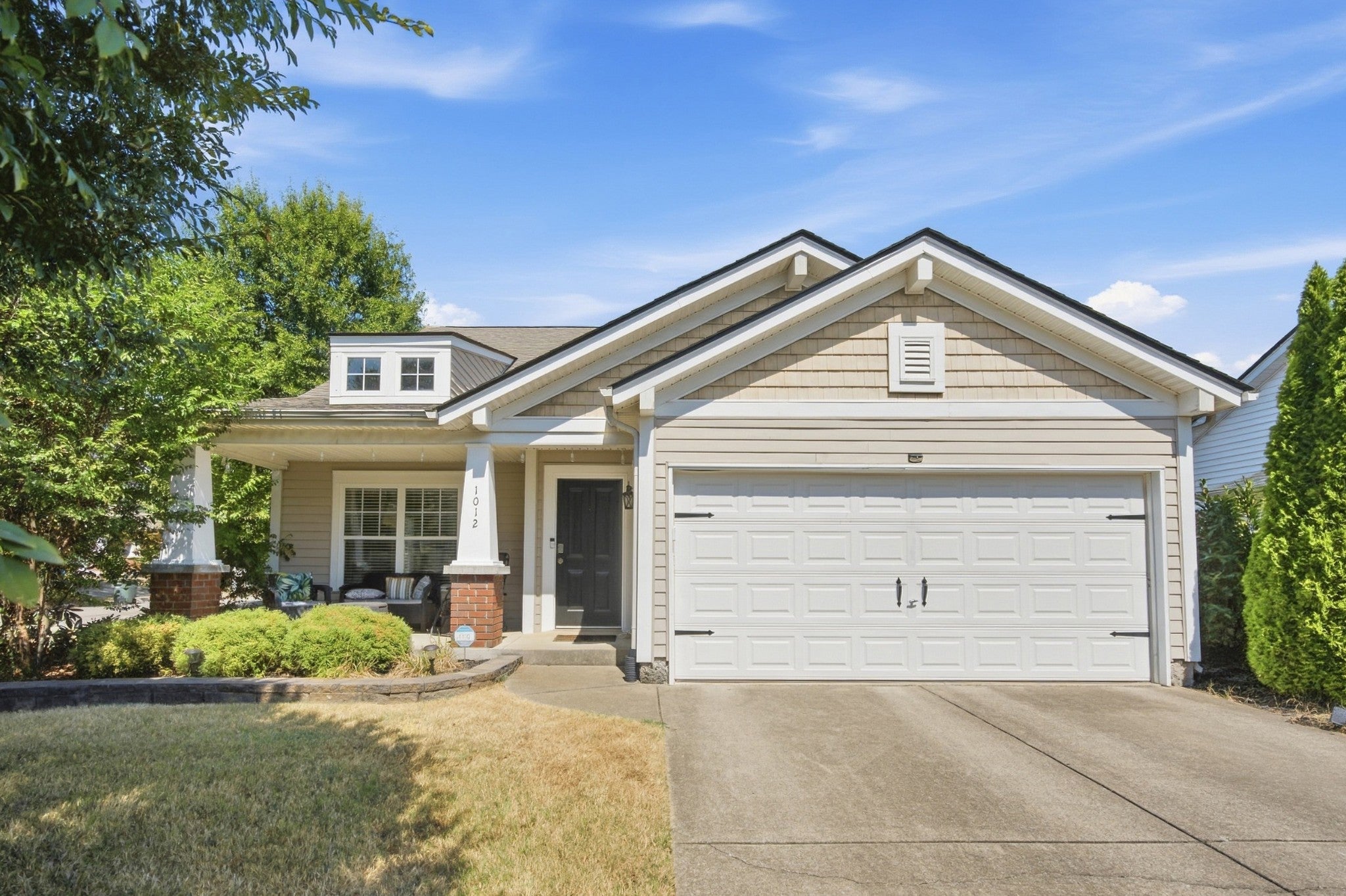1012 Bradford Park Rd — photo