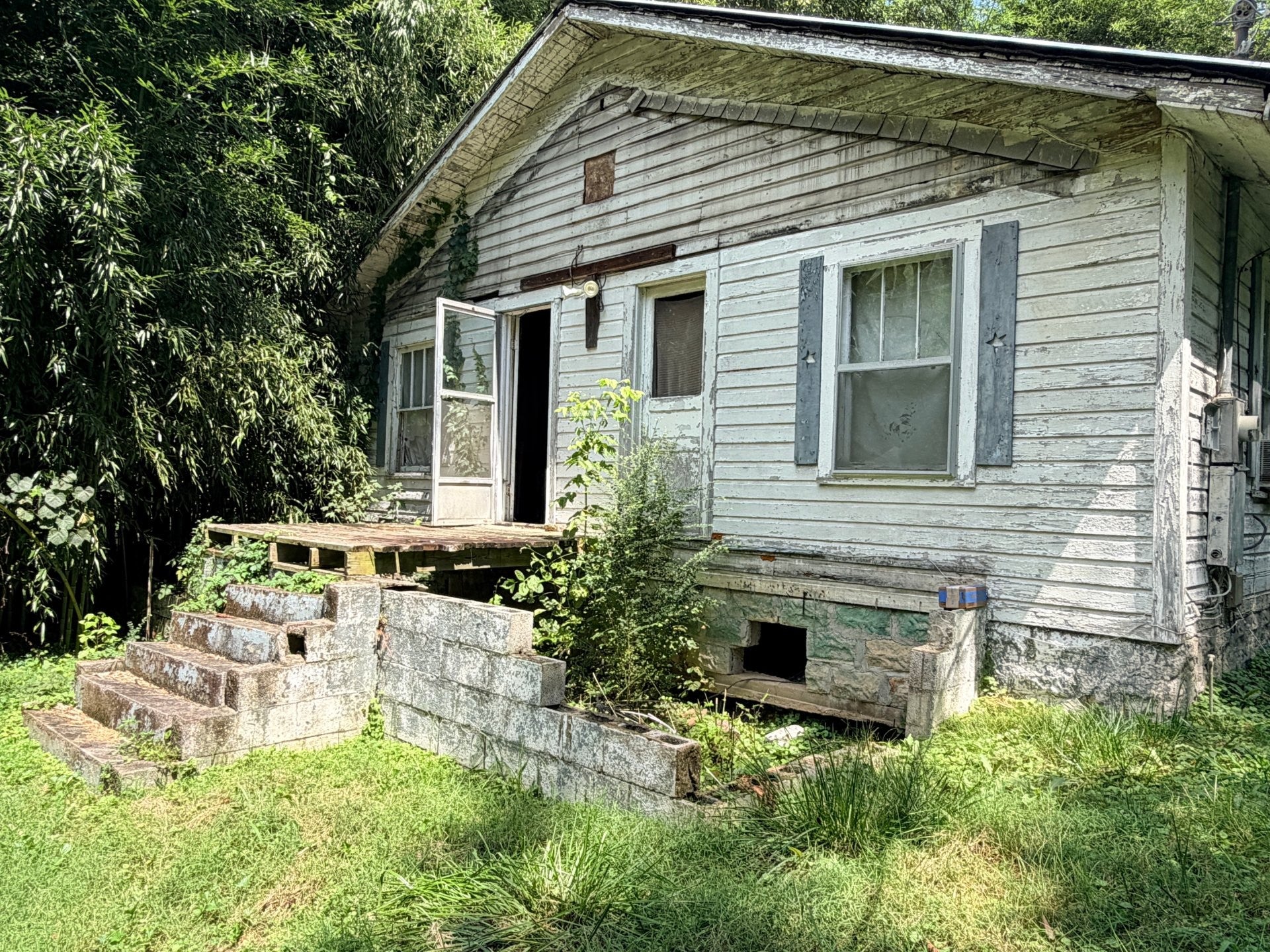 727 Black Jack Rd — photo