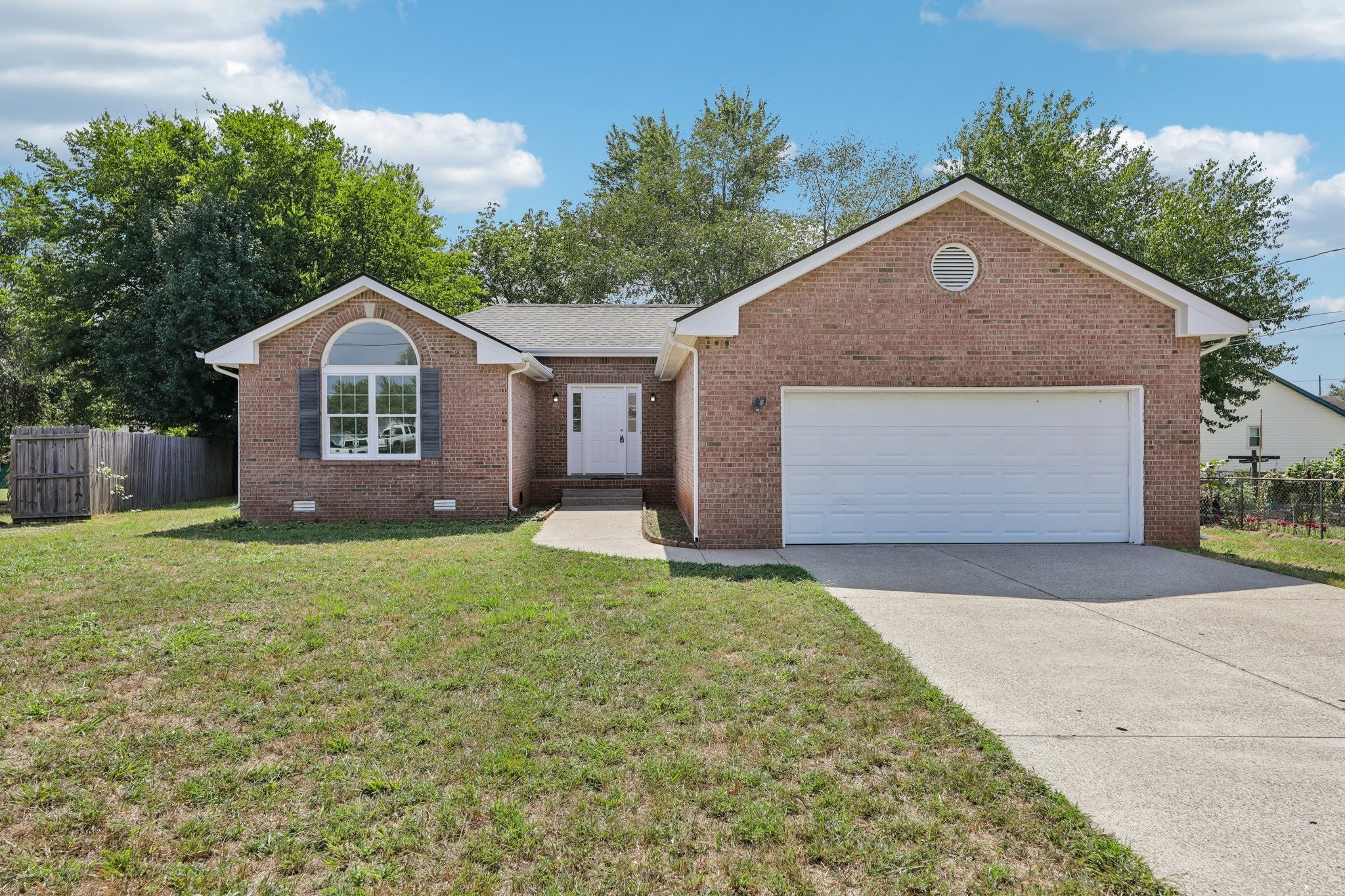 3316 Mallard Dr — photo