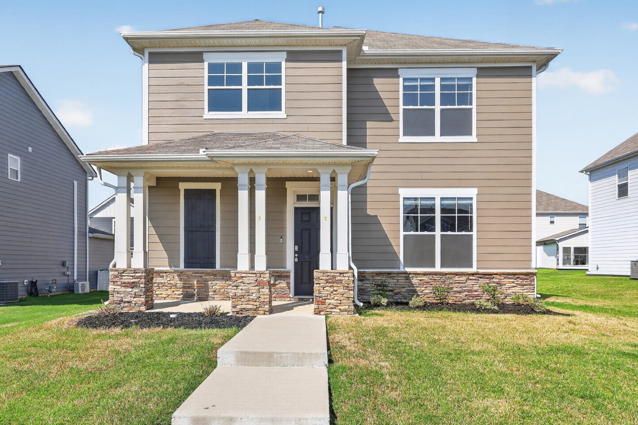 1510 Ashgrove Pl — photo