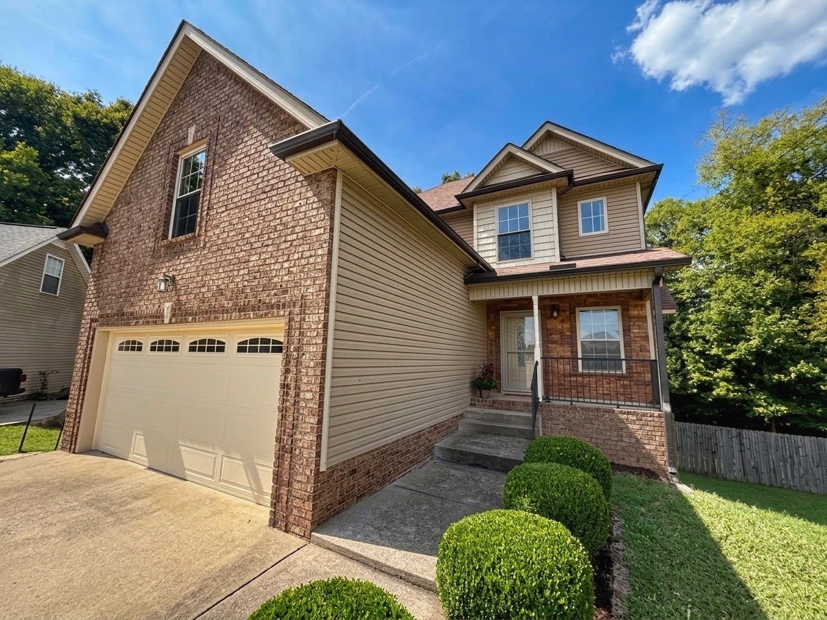 2720 Arthurs Ct — photo
