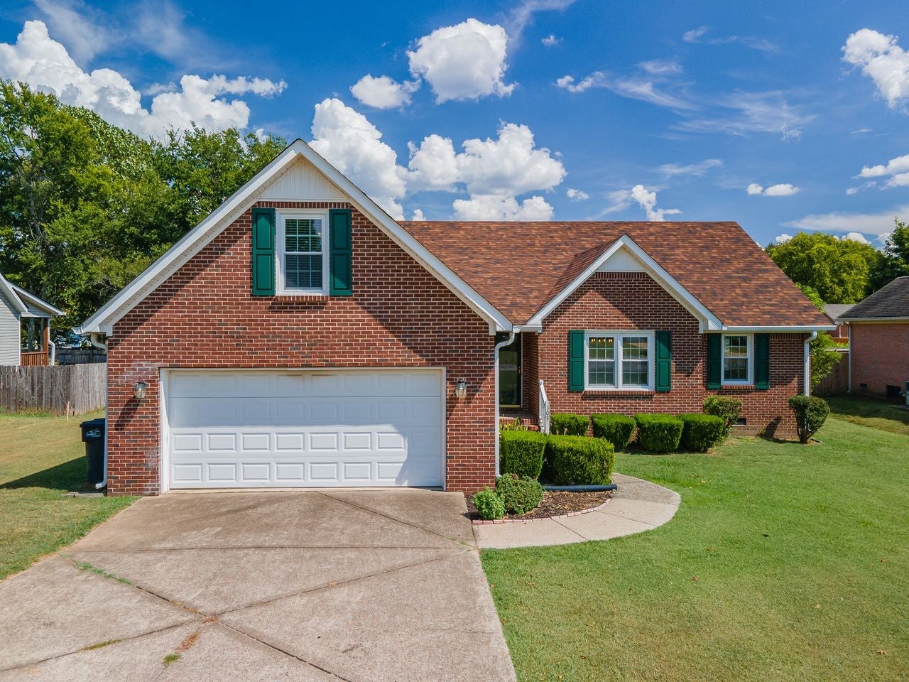 303 Springdale Dr — photo