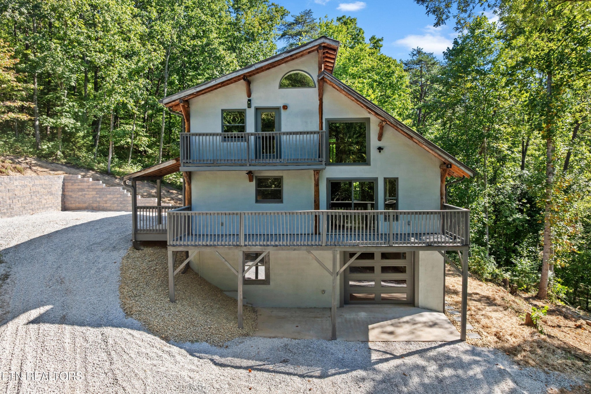 3261 Butterfly Hollow Rd — photo
