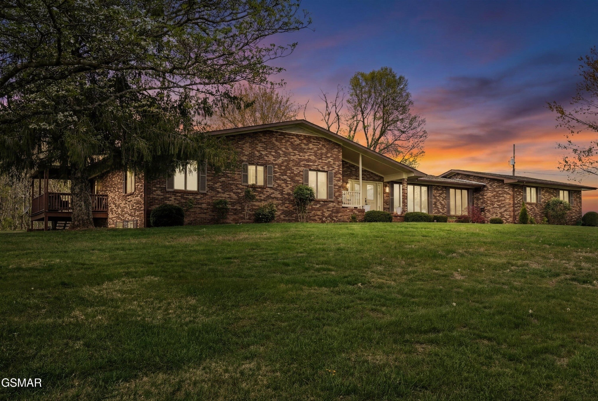 1279 Green Acres Drive — photo