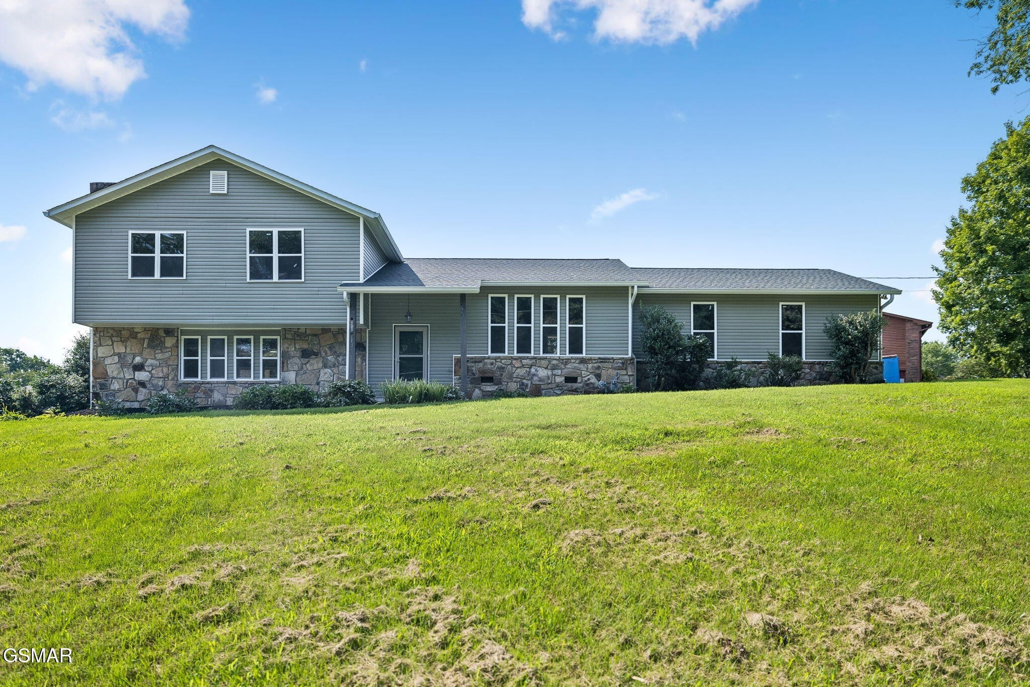 213 Chapman Overlook Drive — photo