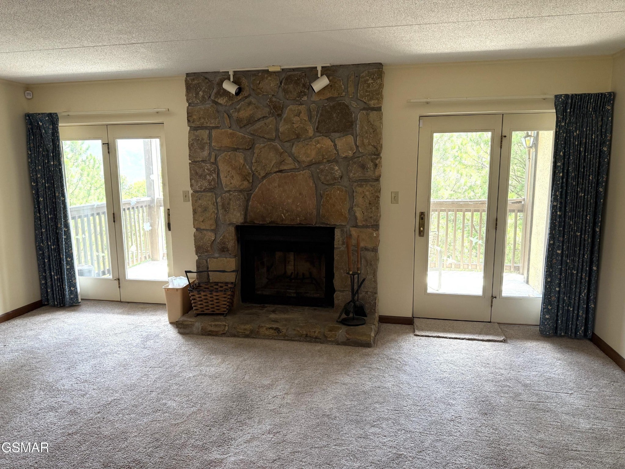 1050 Ski View Drive 108 — photo