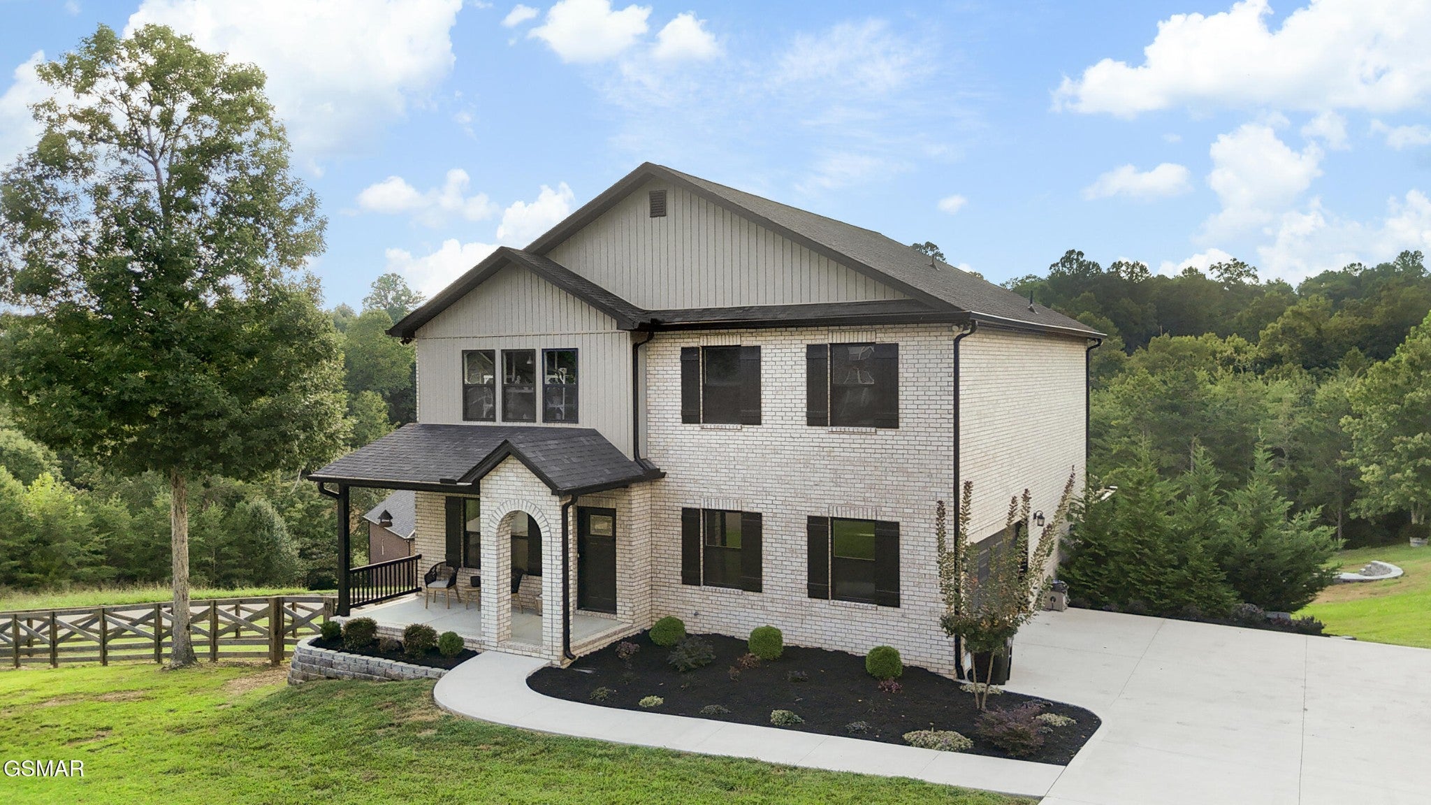 1007 Crown Ridge Lane — photo