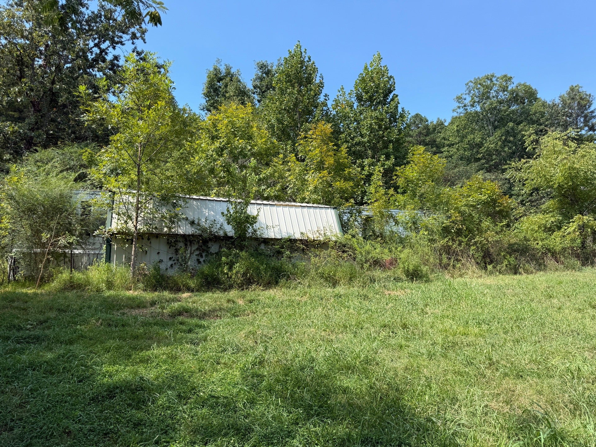 945 White Oak Rd NW — photo
