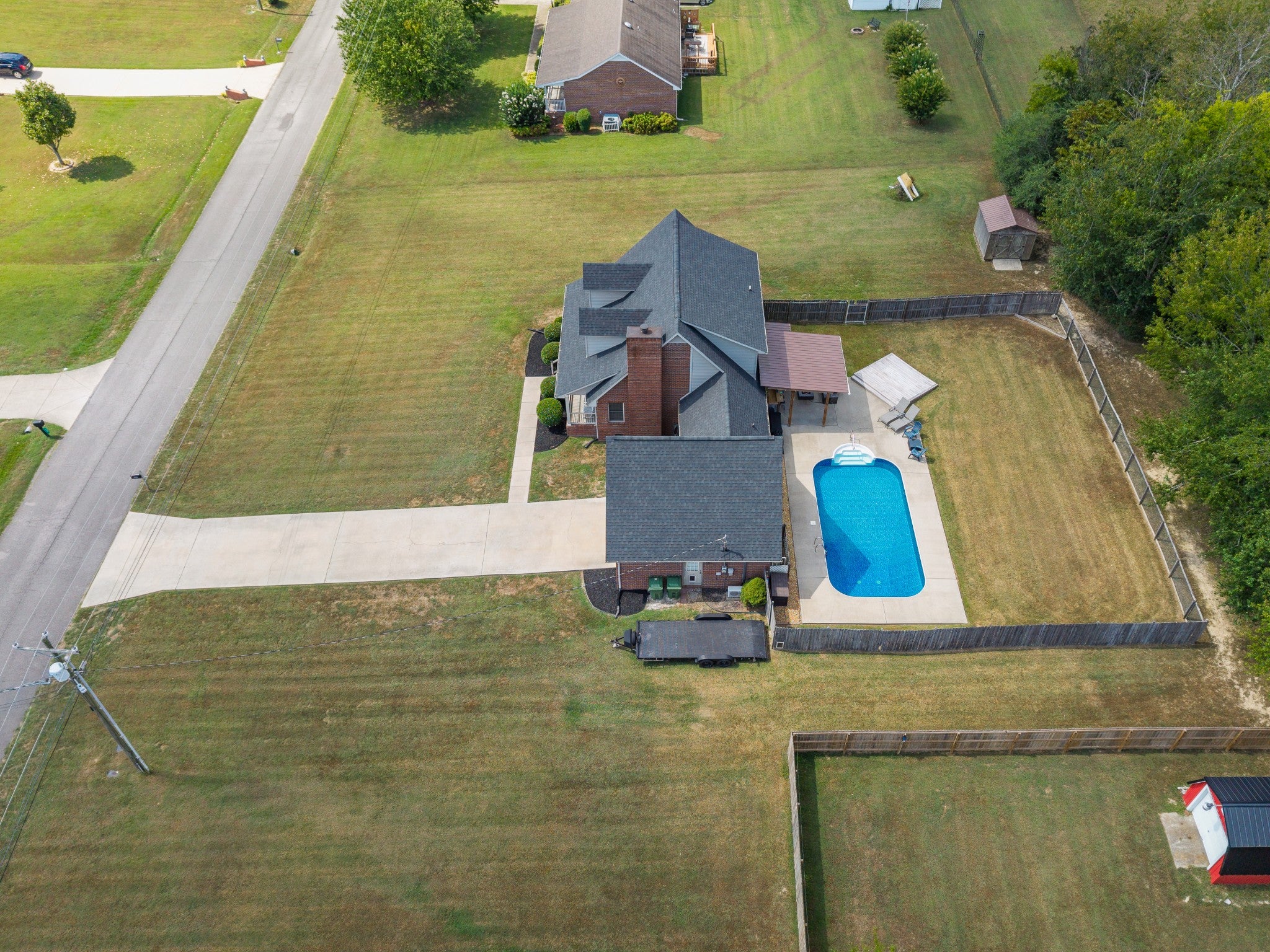 16 Eastridge Rd — photo
