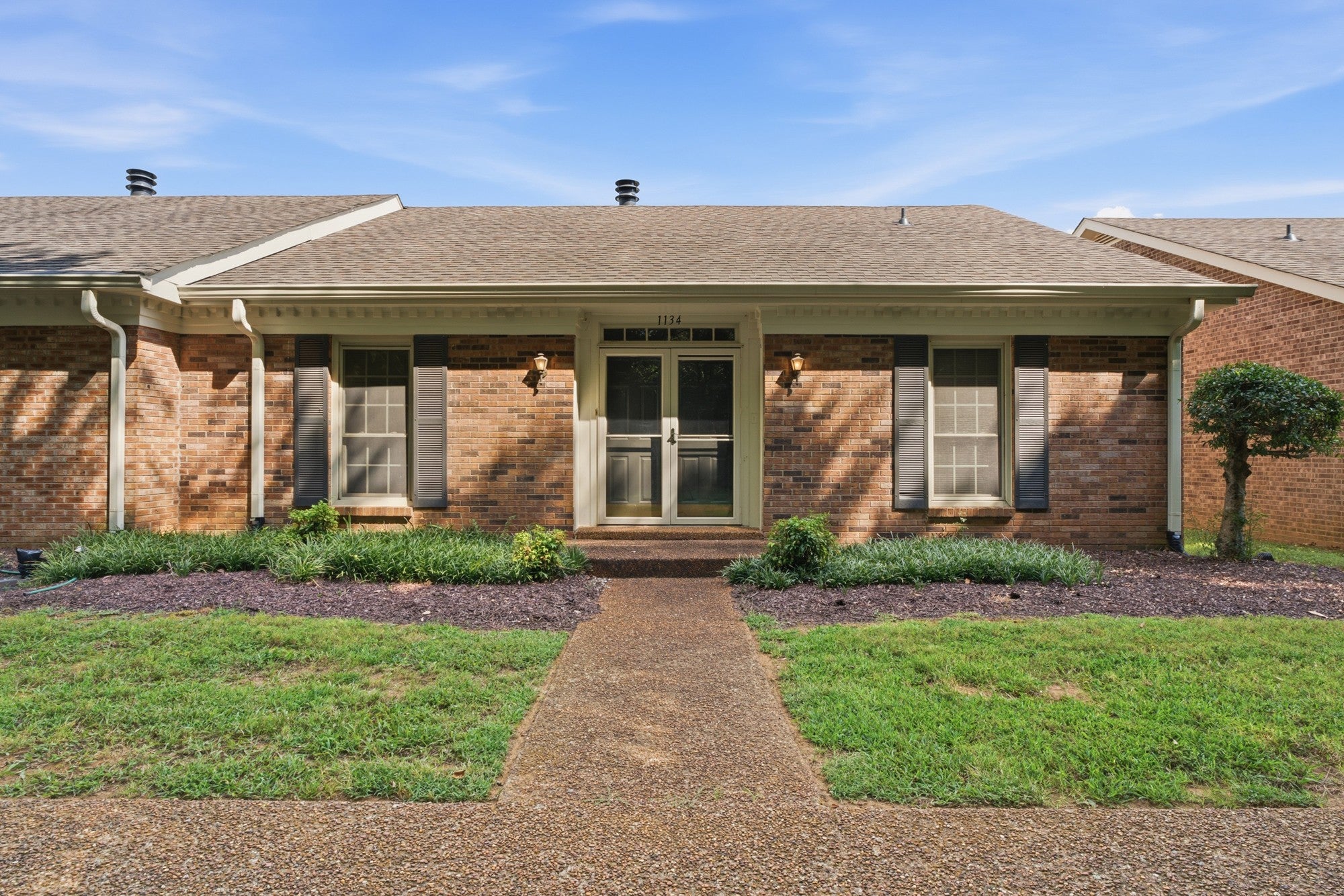 1134 E Northfield Blvd — photo