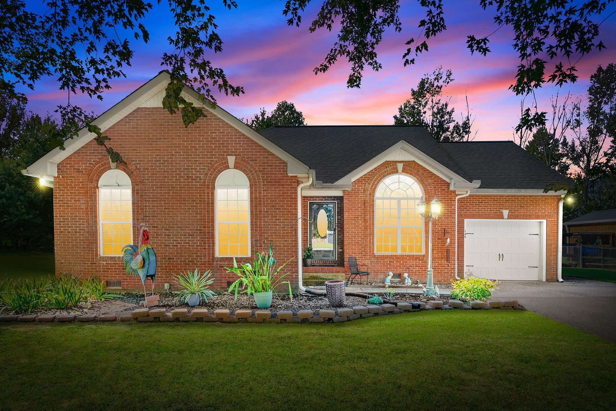 140 Cody Ct — photo
