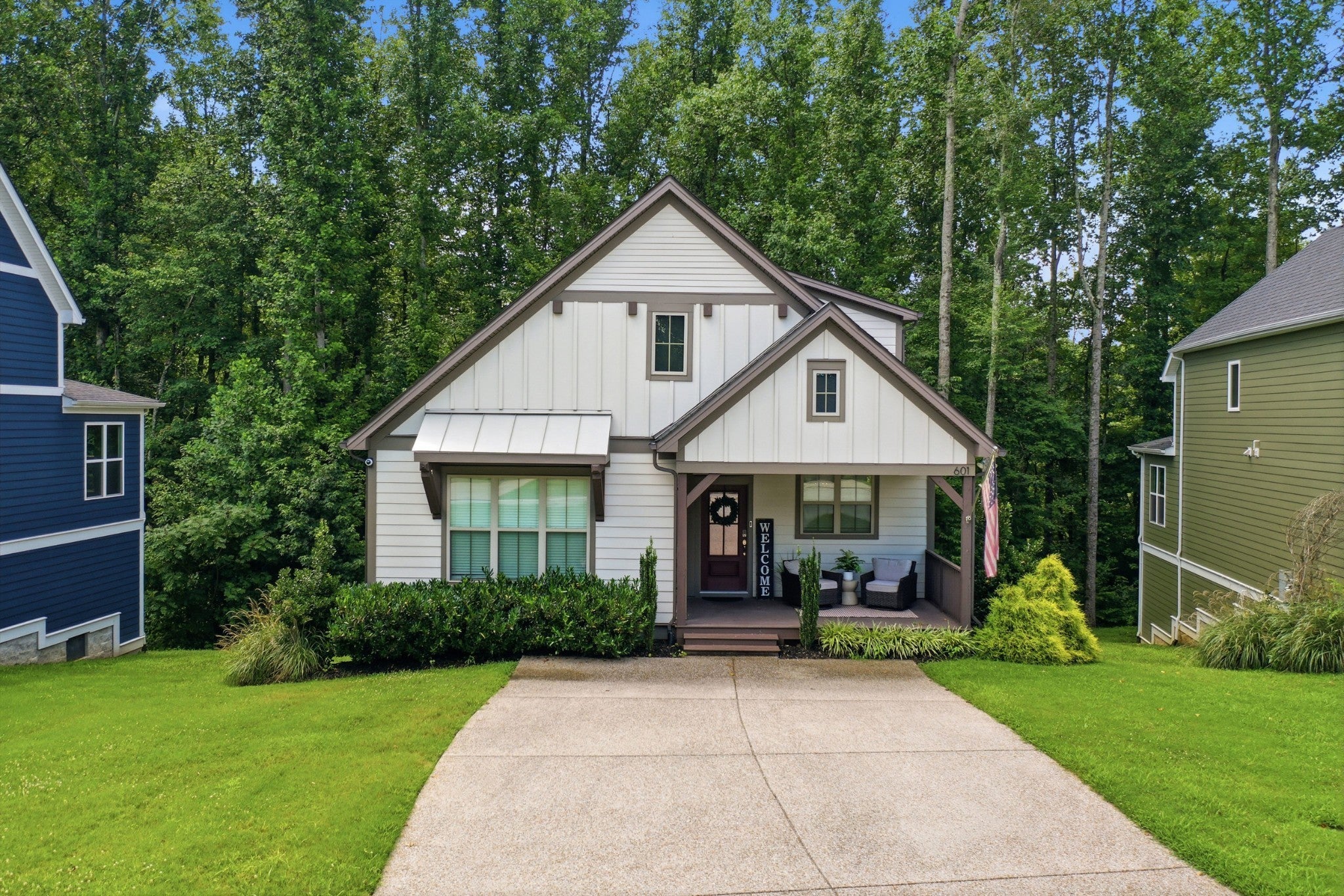 601 Evans Dr — photo