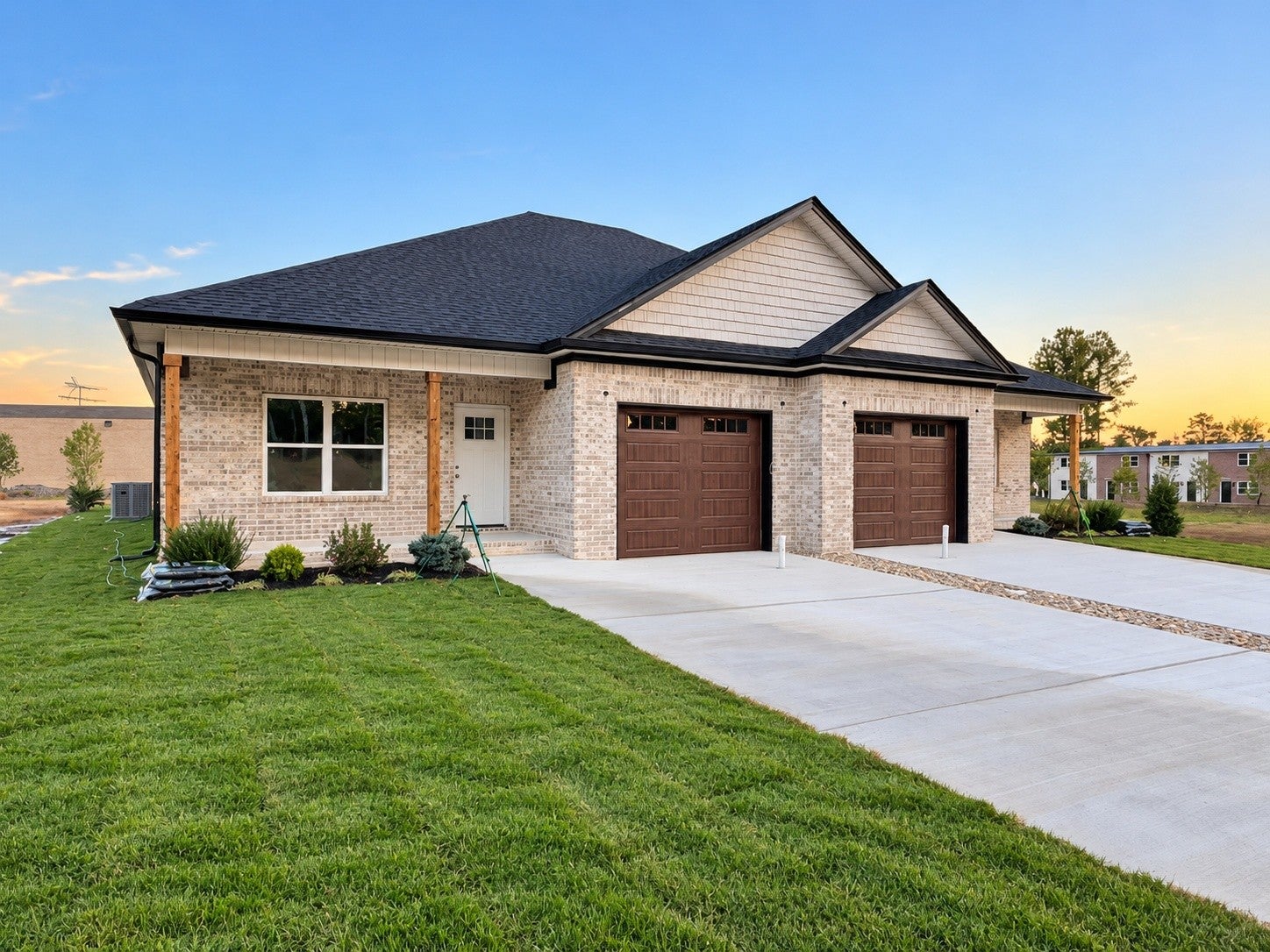 5314 Northside Dr NW — photo