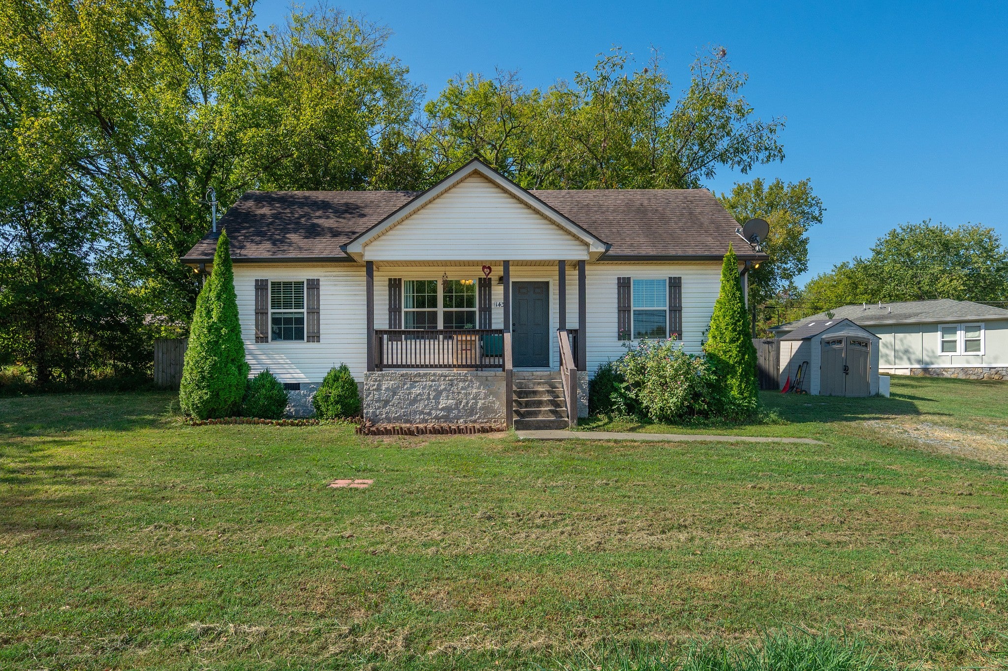 1435 Silver Creek Rd — photo