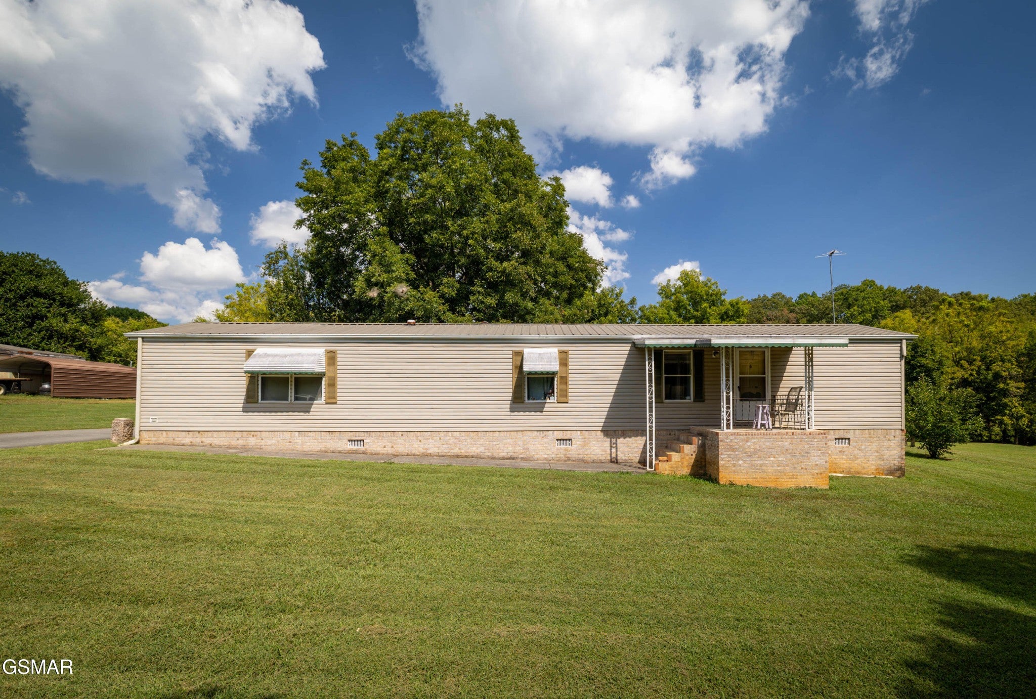 1420 Martha Dandridge Circle — photo