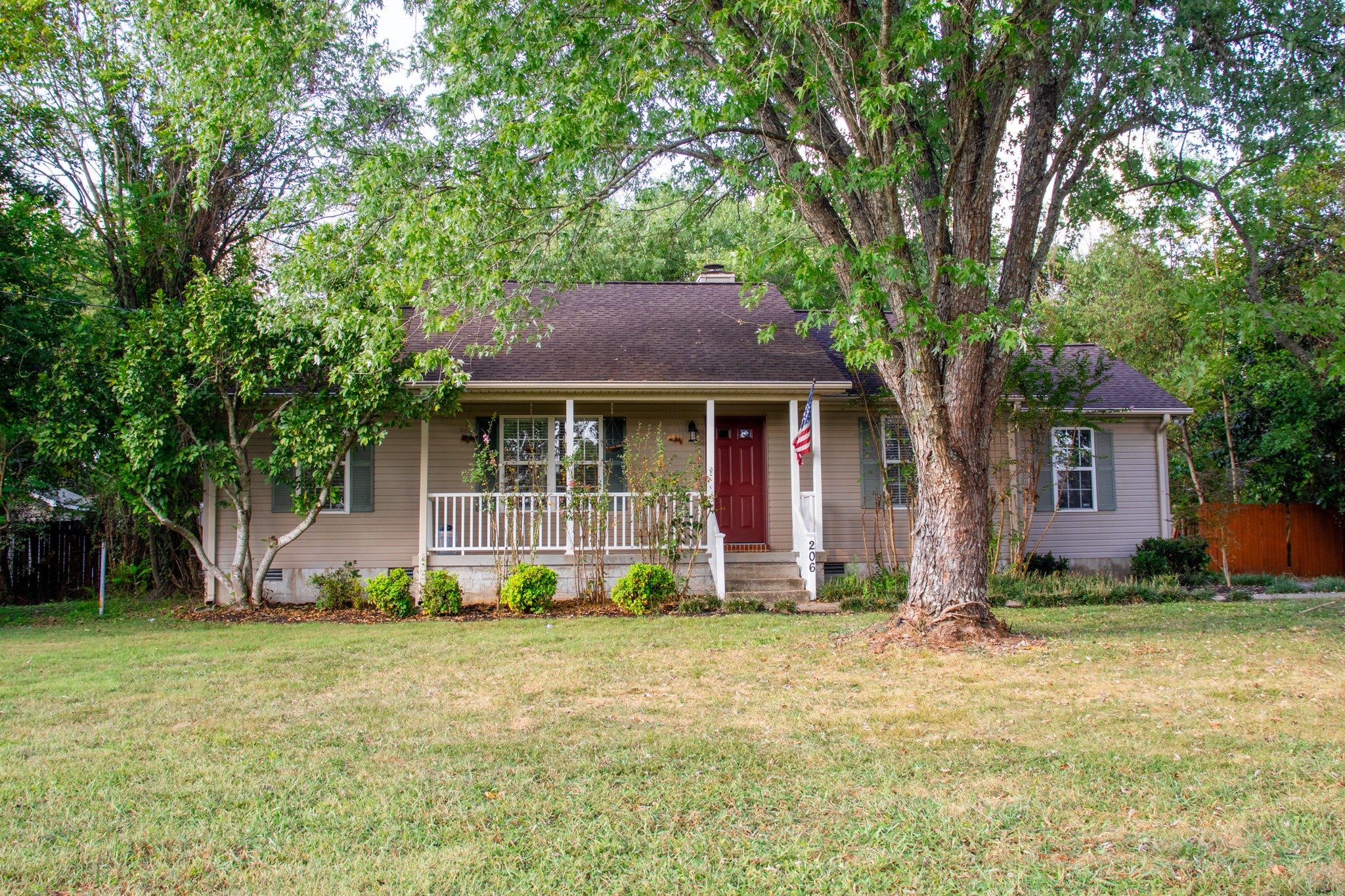 206 Caribou Trl — photo